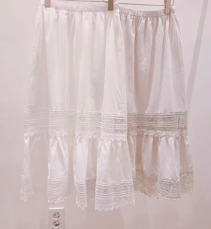 AW12 腰26-38 HIP50長33 $599 (一口價)