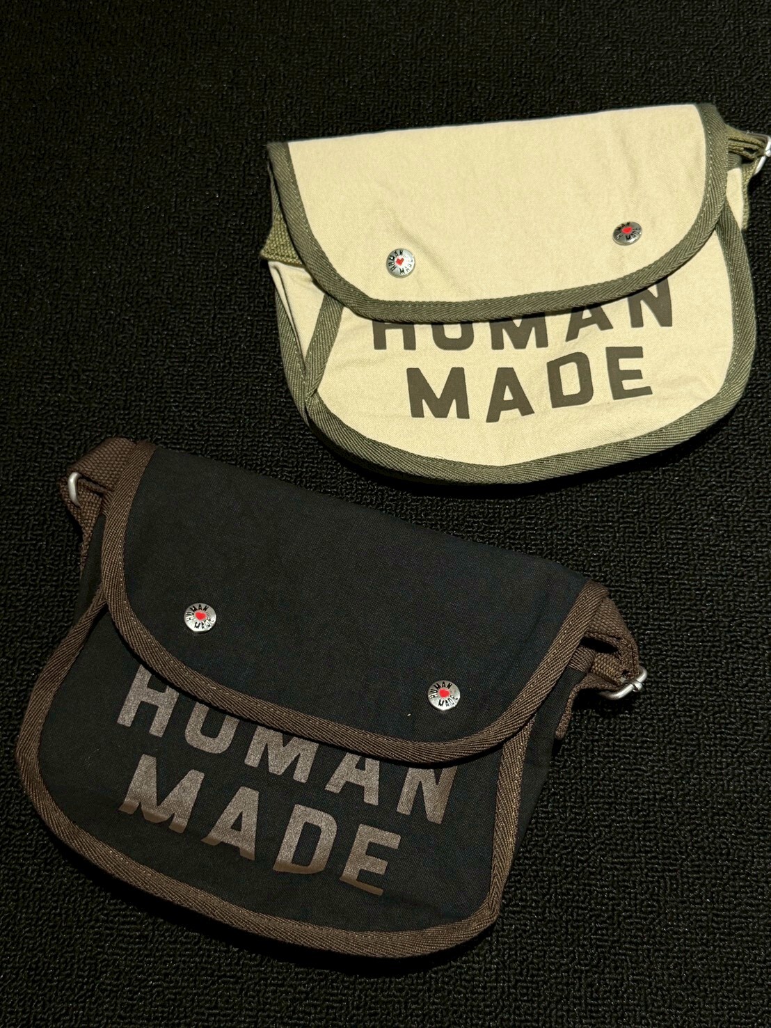 HUMAN MADE 小郵差包 肩背包