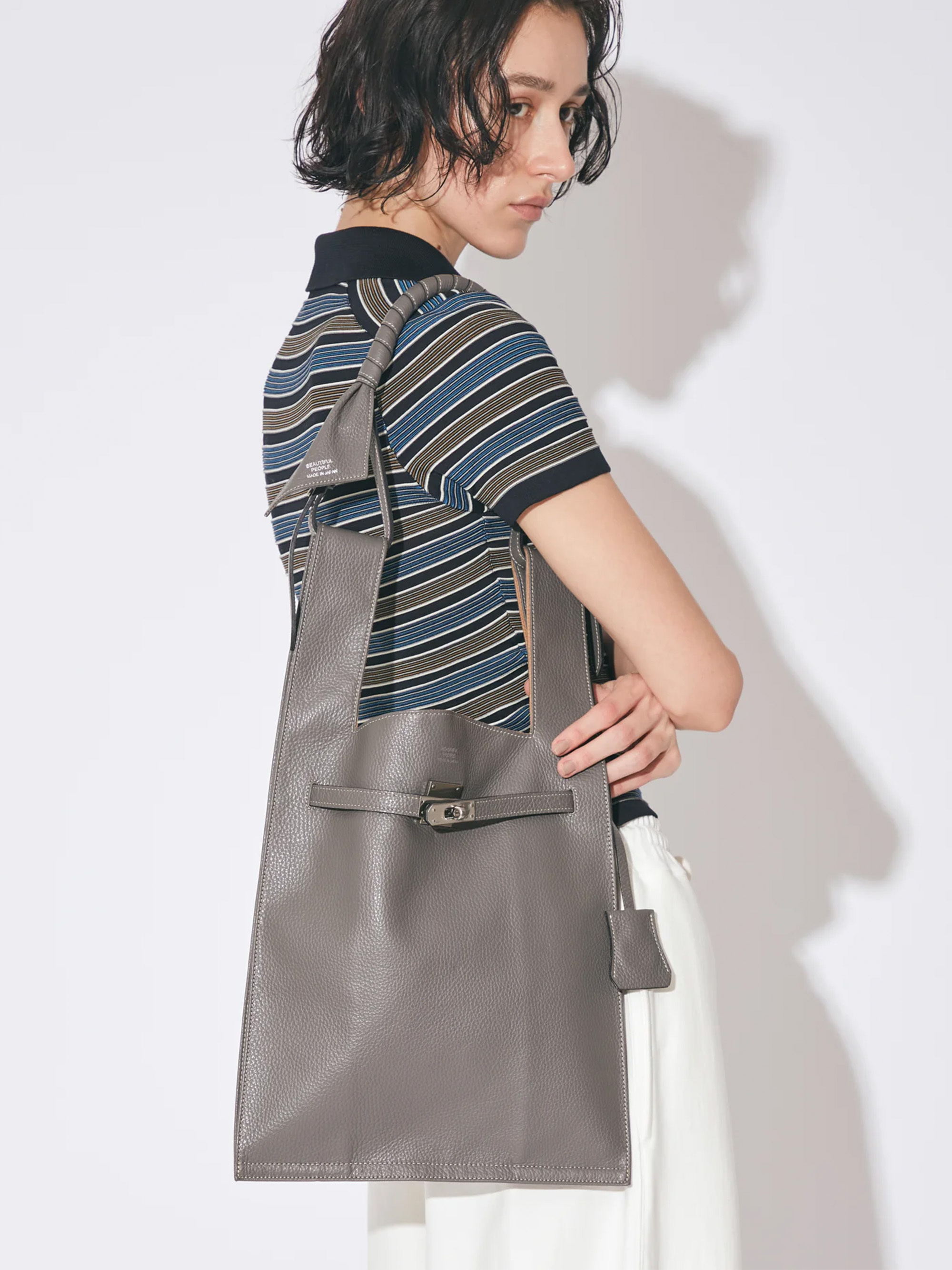 BEAUTIFUL PEOPLE LARGE MARKET BAG IN SHRINK LEATHER 手提包