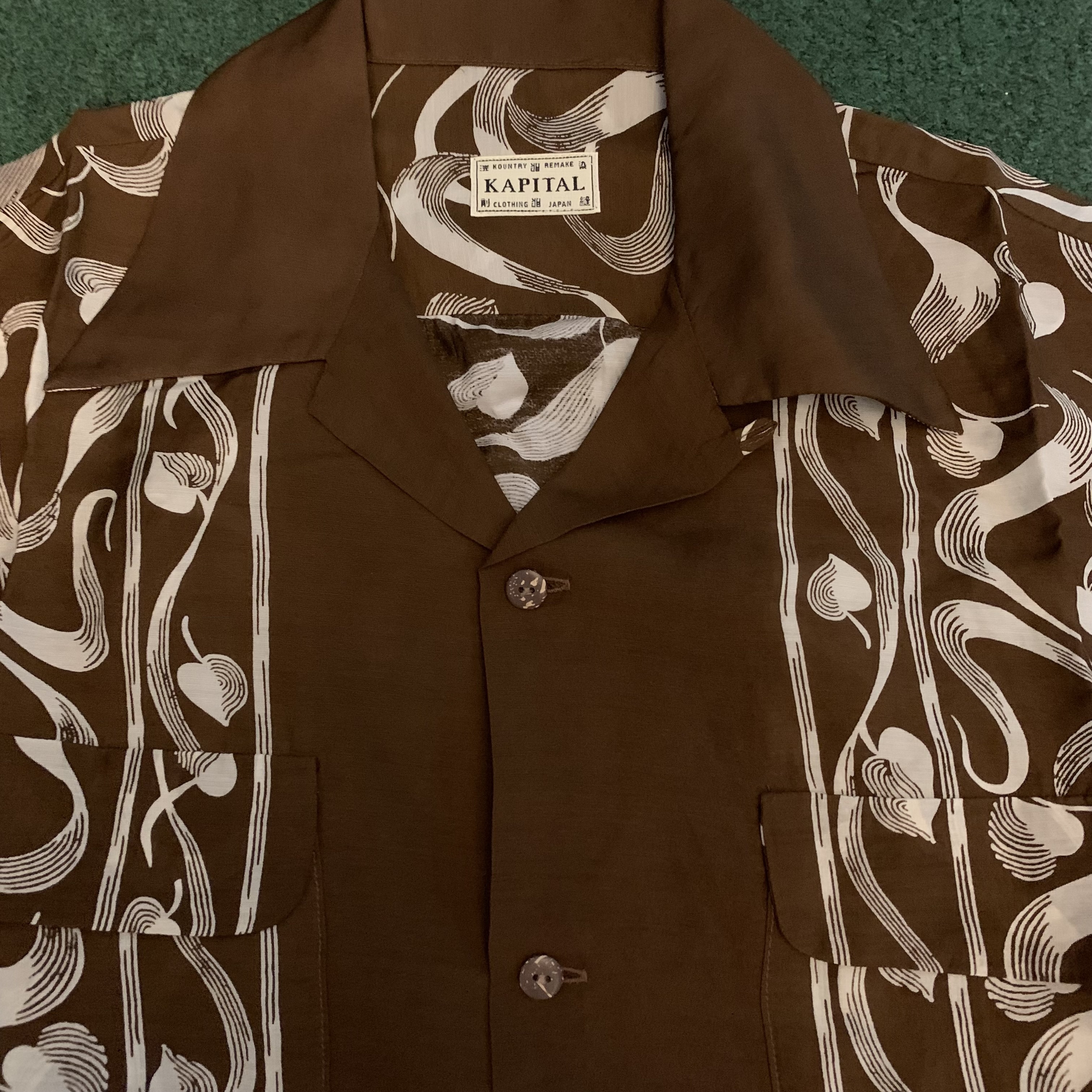 KAPITAL 2026 Silk rayon okra pattern short-sleeved open-collar shirt - BROWN