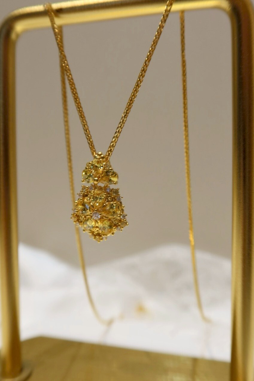 小金花吊墜