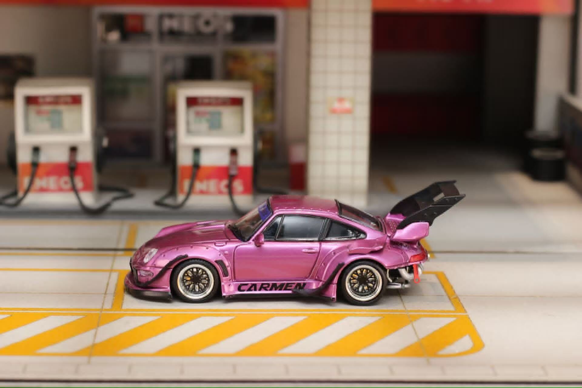 預訂:1/64 Street Weapon RWB 993 High Wing Carmen Purple Metallic (SWP993HWP )