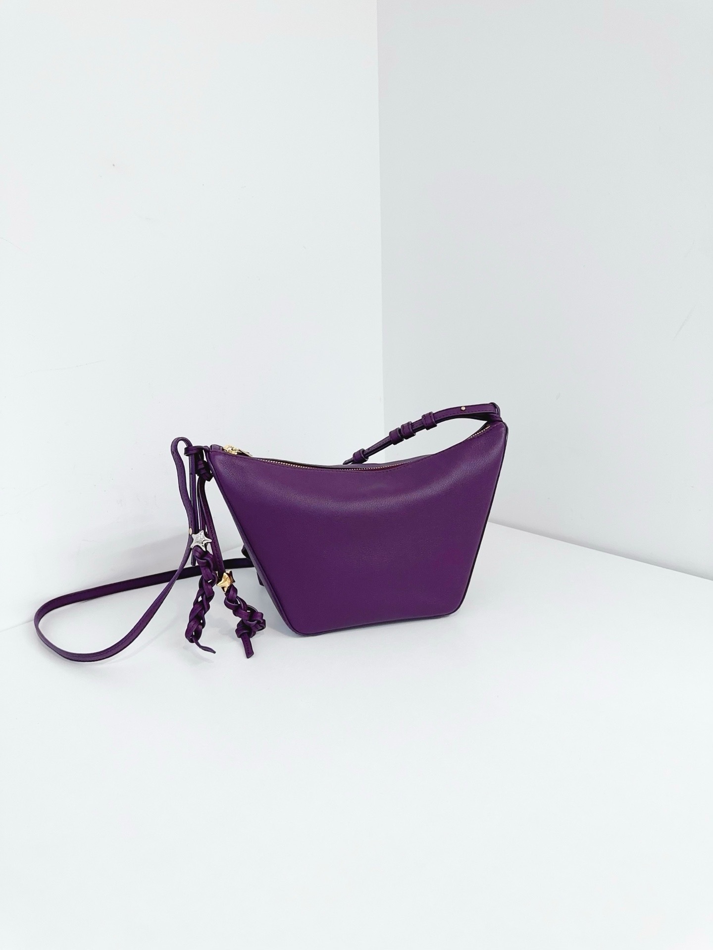 【99新】 Loewe Hammock Hobo 全皮腋下包 紫色
