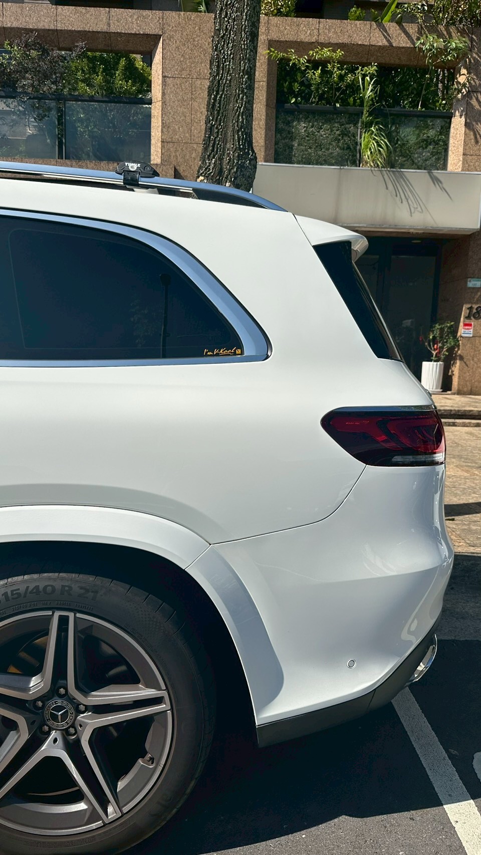 Mercedes-Benz -GLS -THULE車頂架-車頂橫桿-實車安裝-unrv.台灣專業安裝