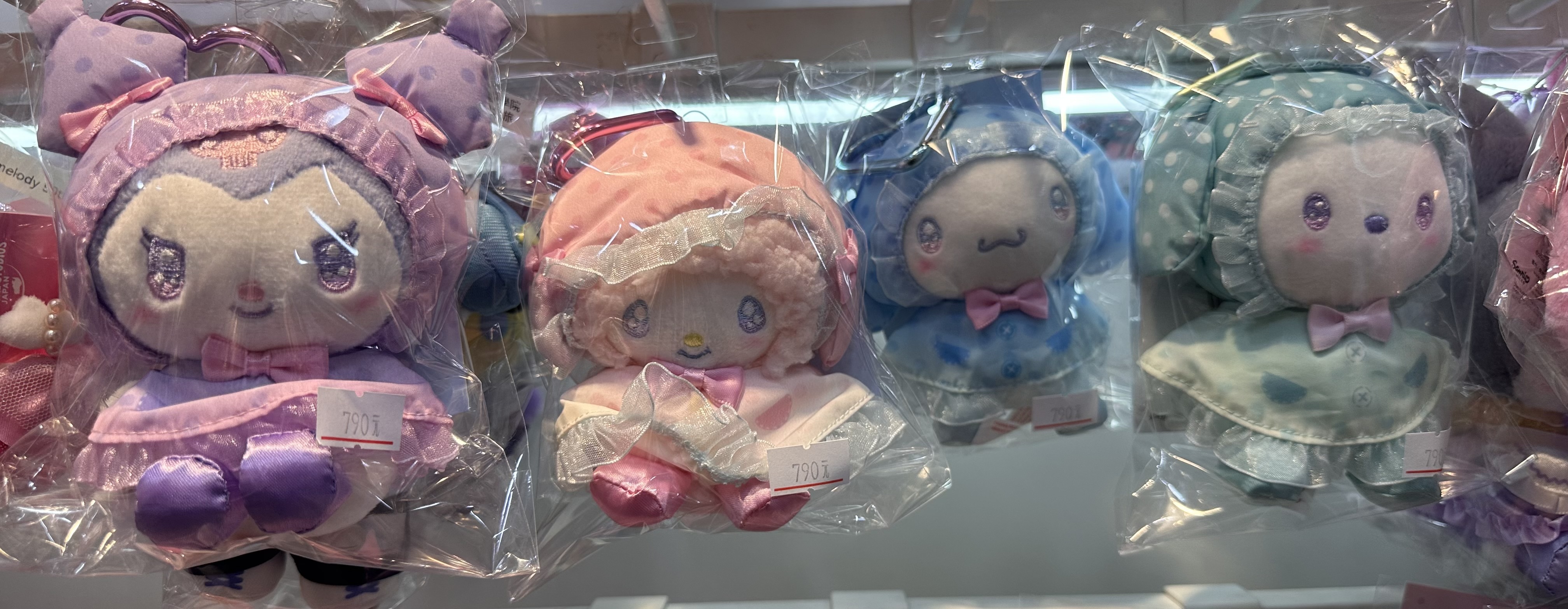 日本限定 三麗鷗 sanrio 雨衣系列吊飾