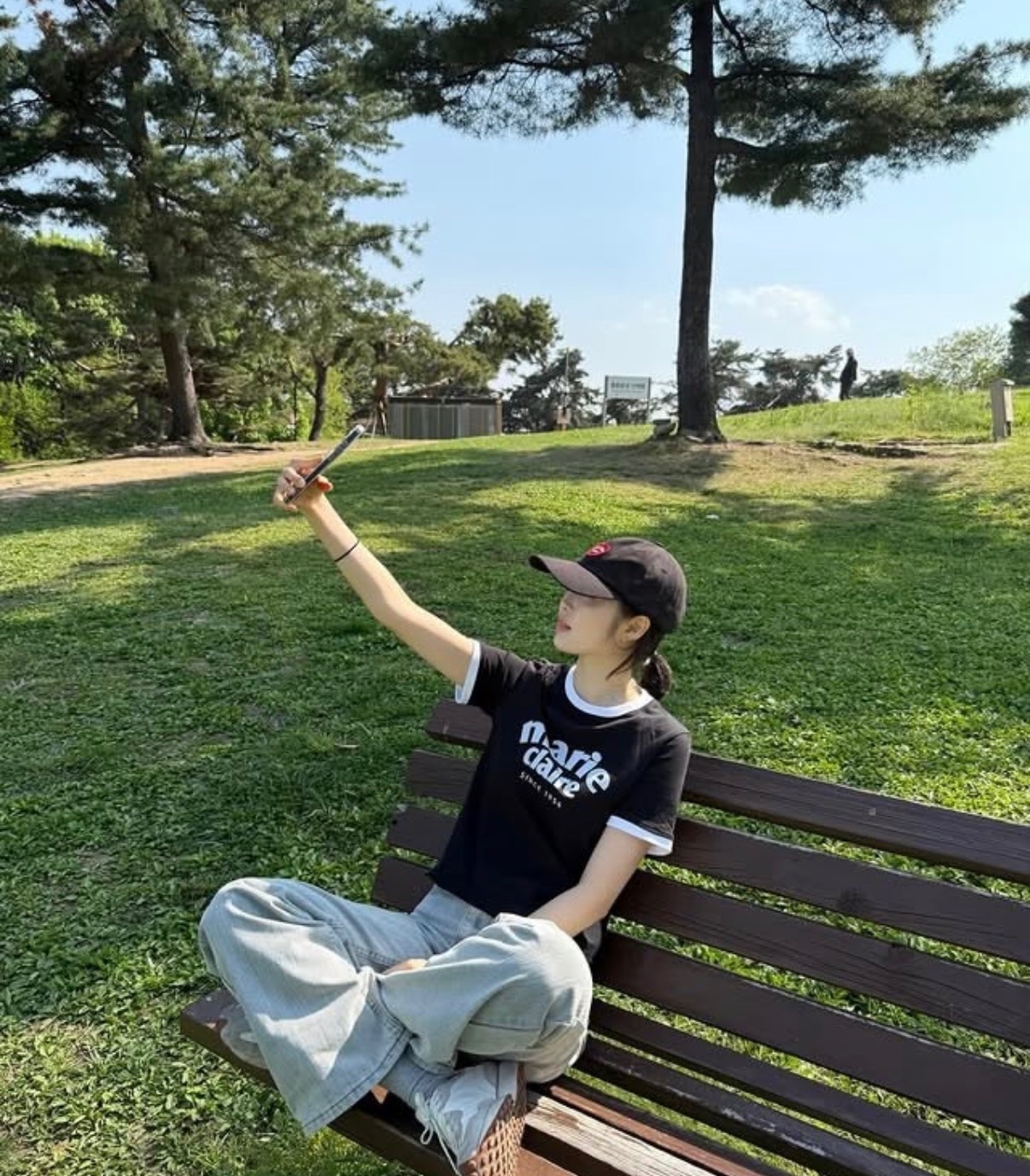 【6月17日截單！限時優惠預訂】韓國MARIE CLAIRE ARCH LOGO RINGER TEE（6色）