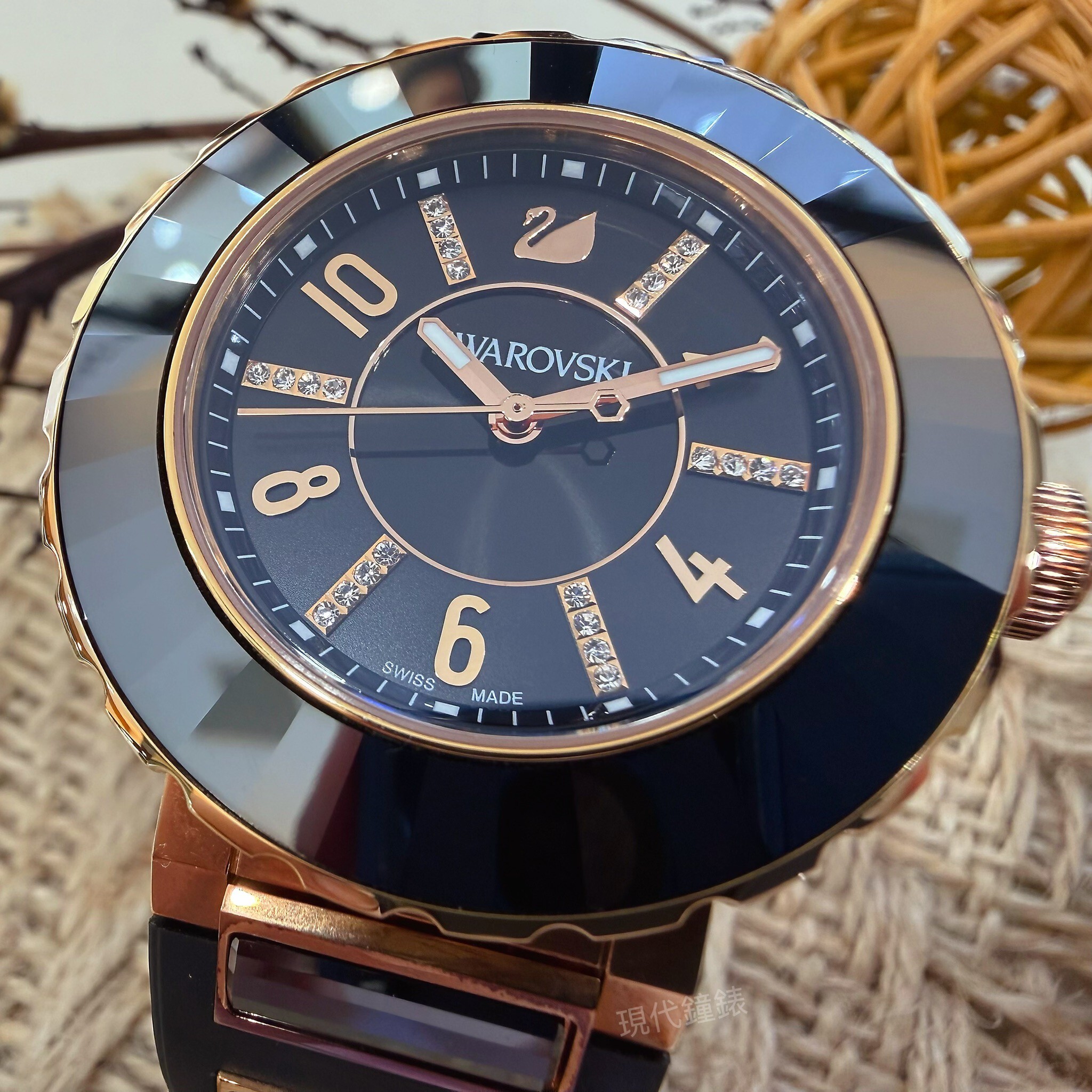 【SWAROVSKI施華洛世奇】施華洛世奇璀璨女腕錶5040553 39mm 現代鐘錶