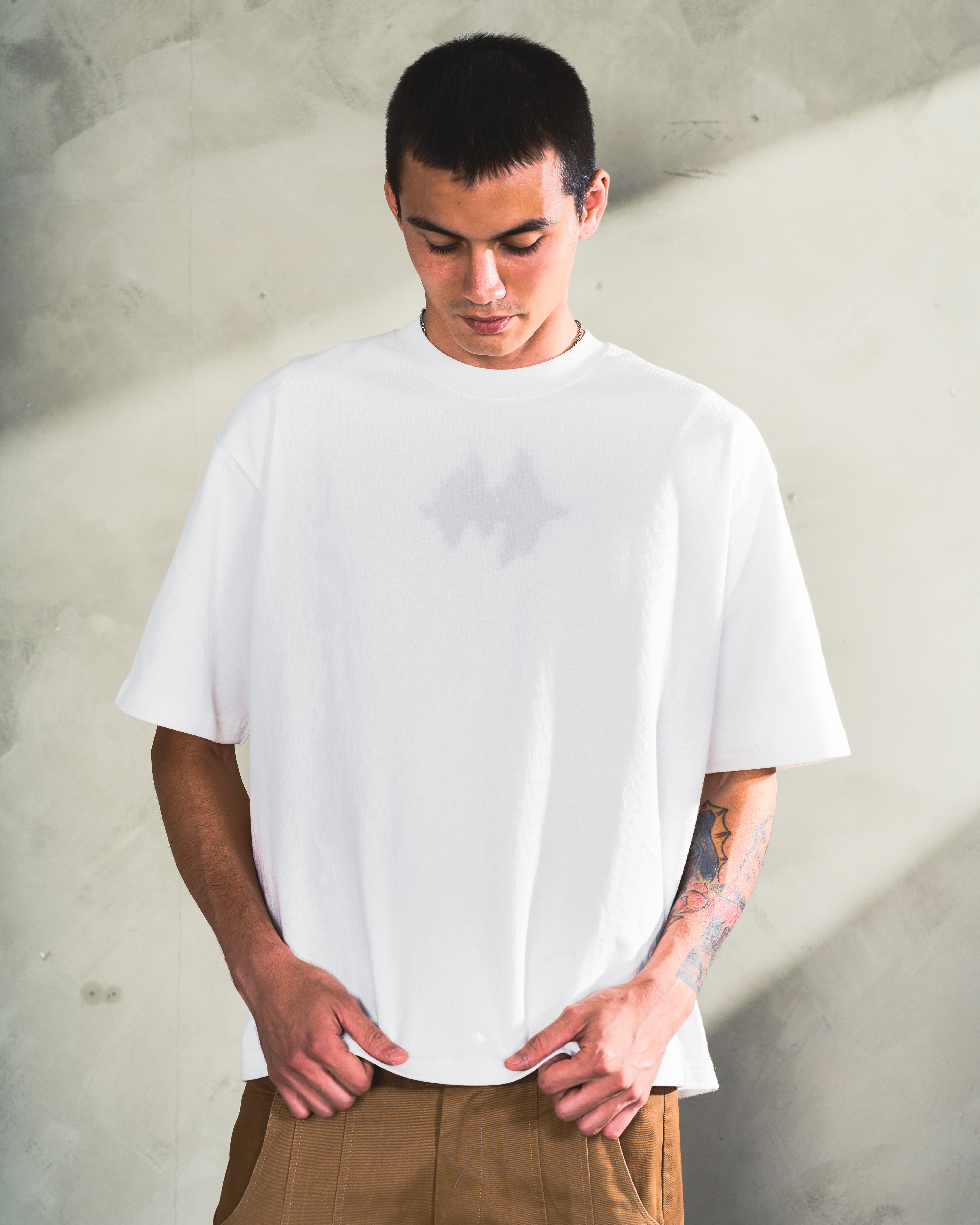 BURNT STELLAR ARC TEE - WHITE