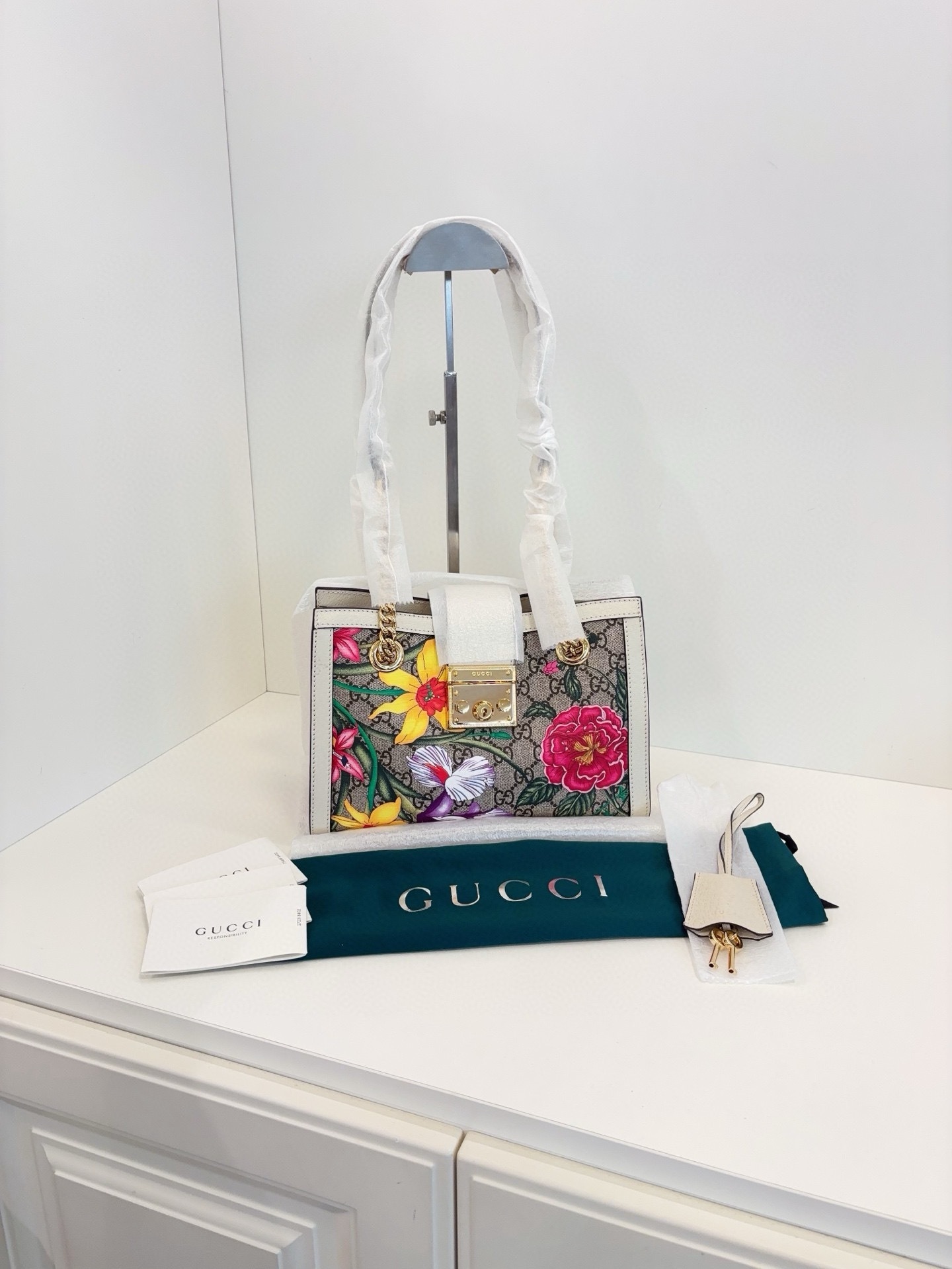 【全新】Gucci Padlock 限量花卉款鏈條包 小號