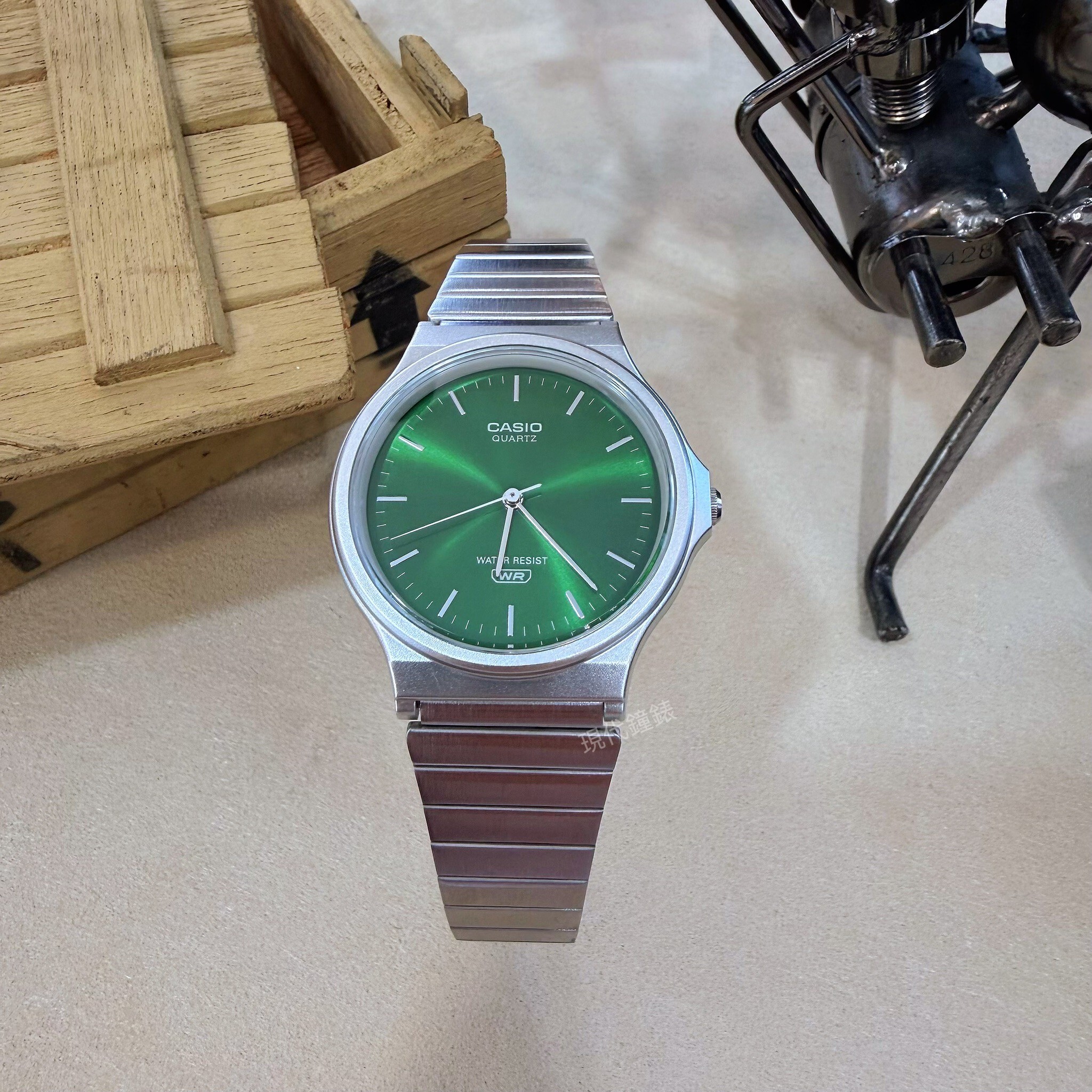 【CASIO】MQ-24DA-3A 34.9mm Modern Watch