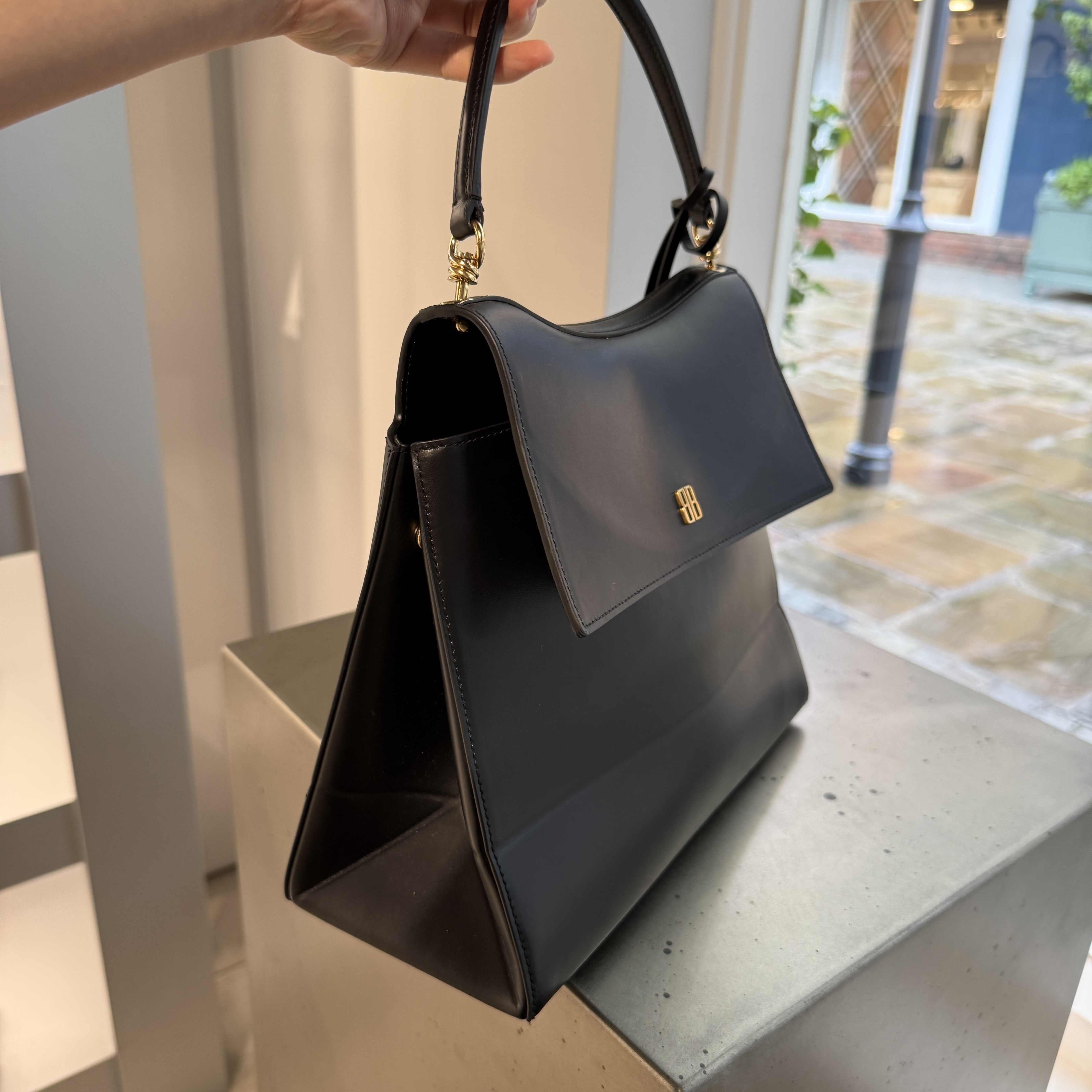 Balenciaga nano top handle M bag black 829293
