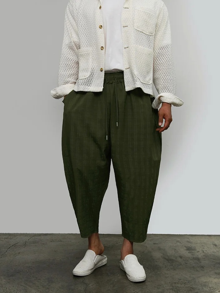 Plaid pleated balloon pants