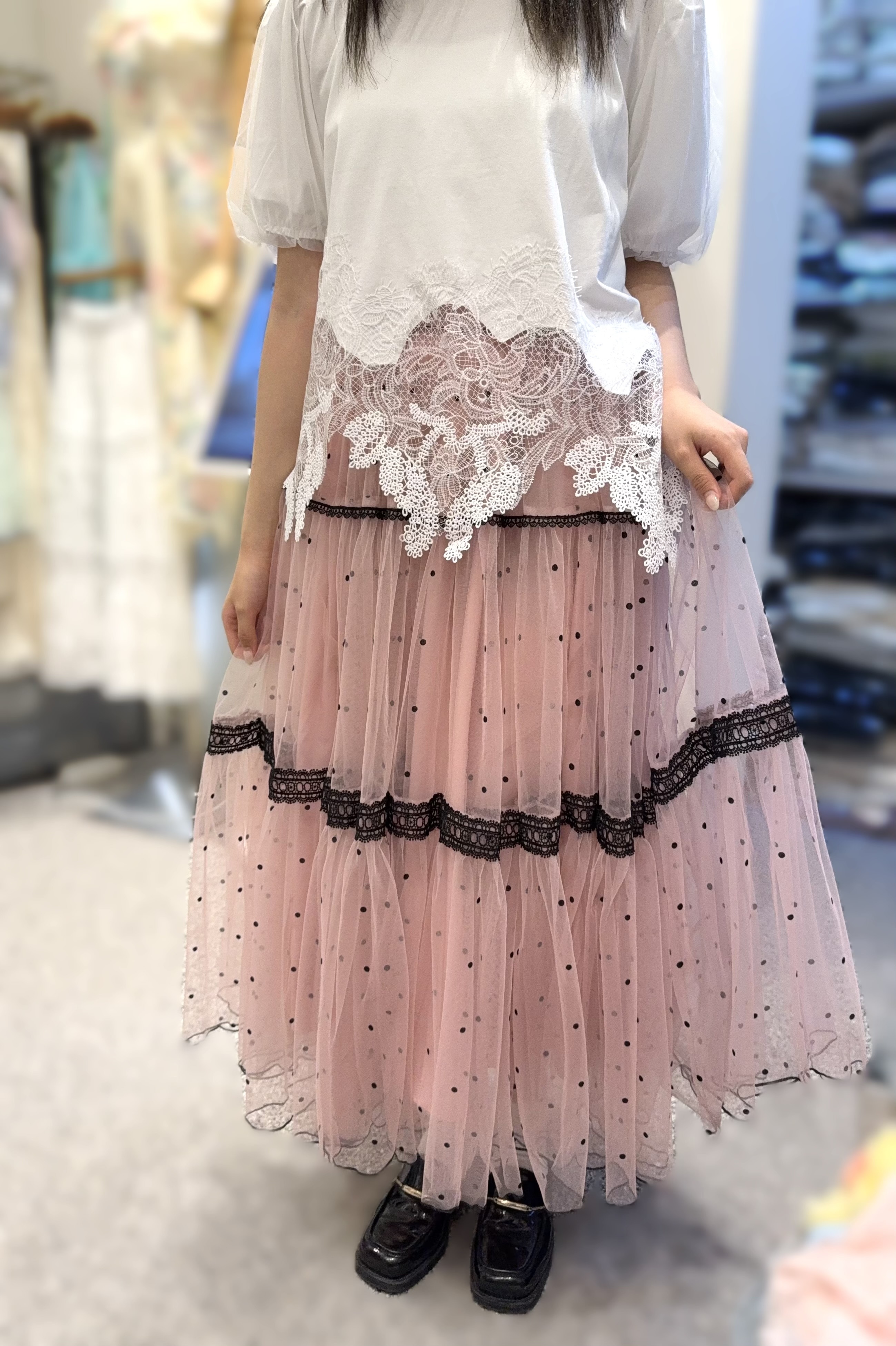 AW19   橡根波點裙  腰26-38HIP46 長34 $699 (一口價)