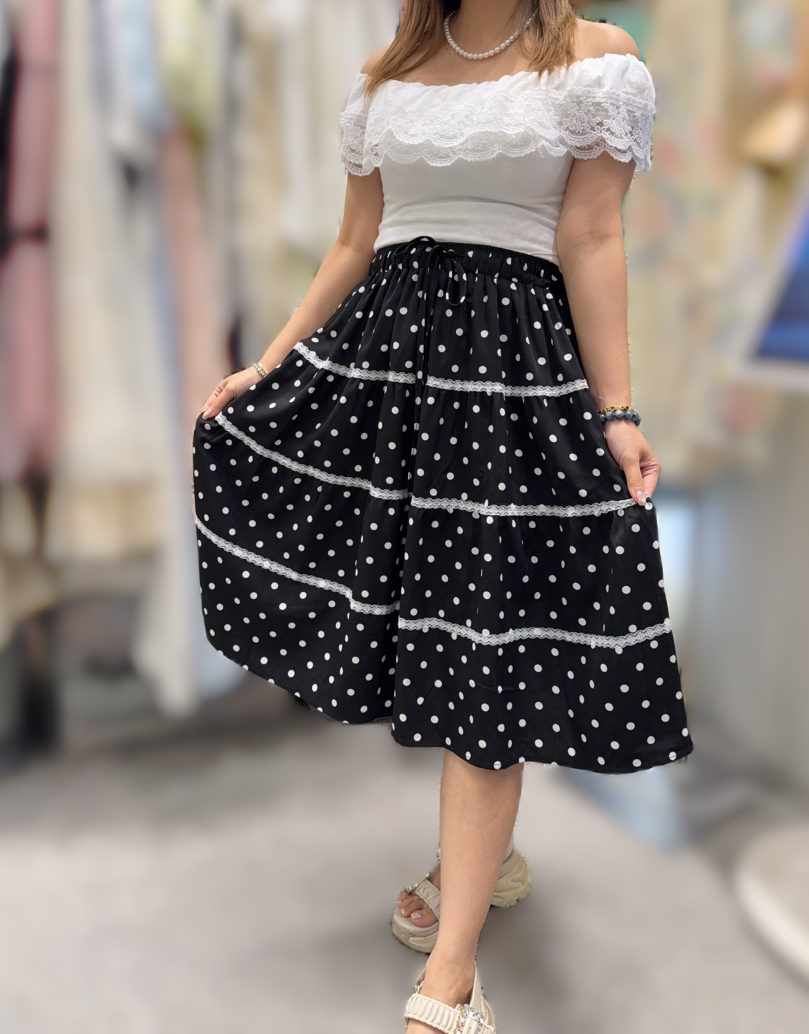 AW47 腰25-48 HIP57 長25 $499 (一口價)