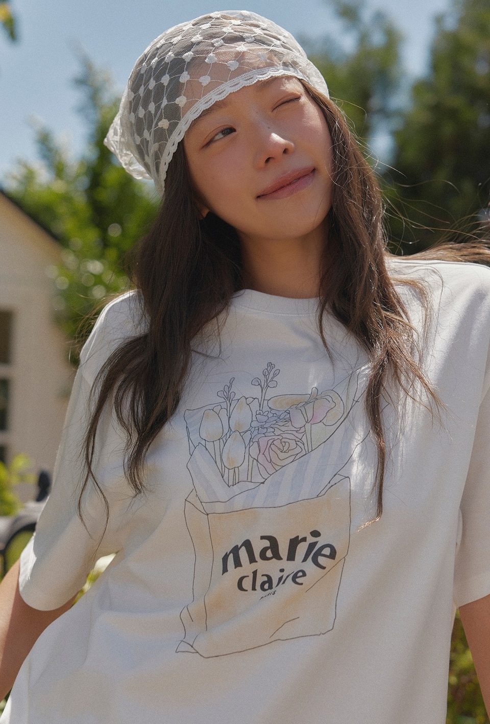 Marie Claire Flower Drawing Short Sleeve T-shirt White