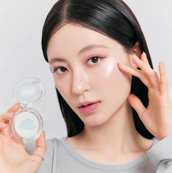 Y8 rom&nd X ZO&FRIENDS DUAL JELLY HIGHLIGHTER - 01 CLOUD WHITE