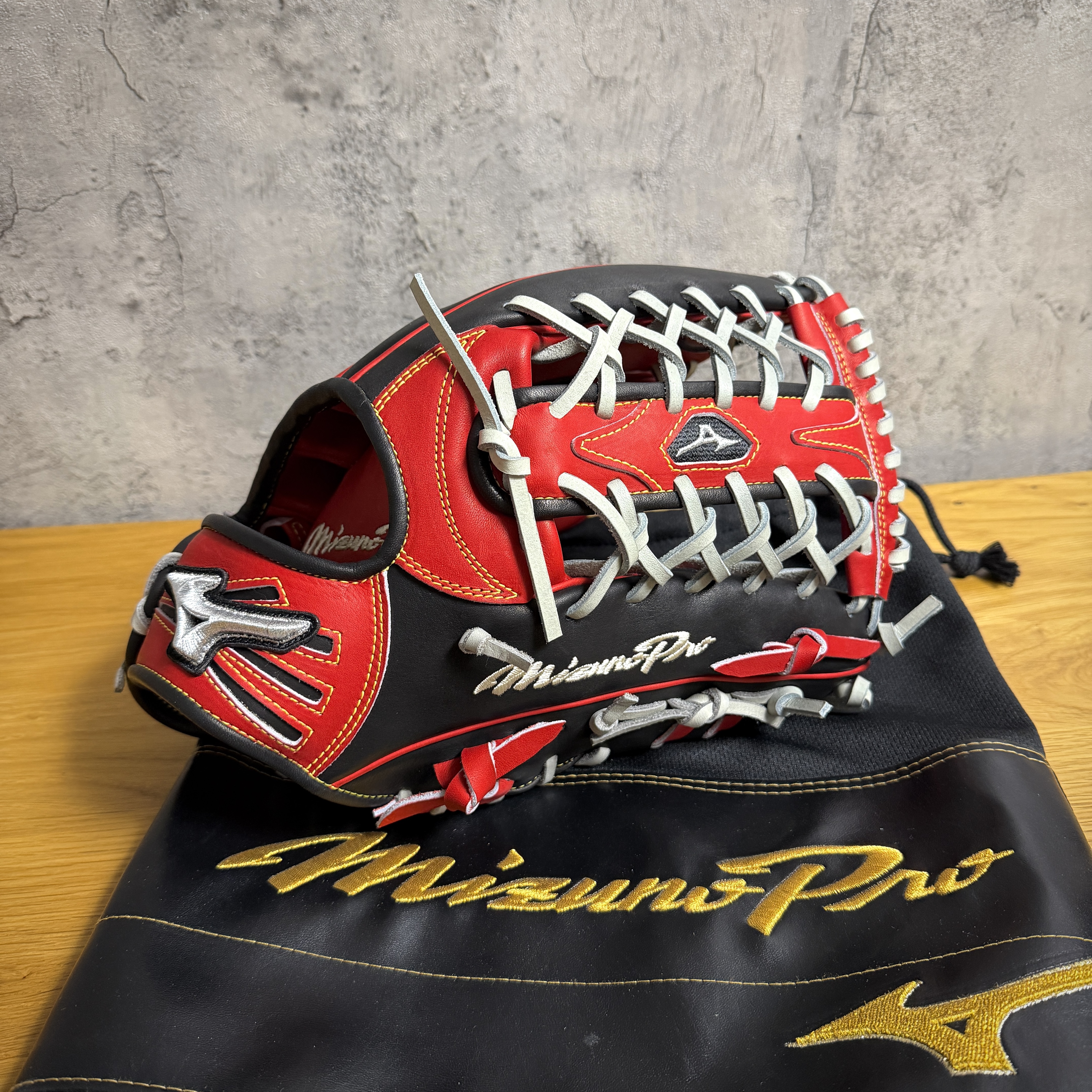 【預約商品 約9月進貨】 約13吋 Mizuno Pro 硬式 外野 鈴木一朗 白金標 波賀HAGA產 M-M001 瘋牛限定