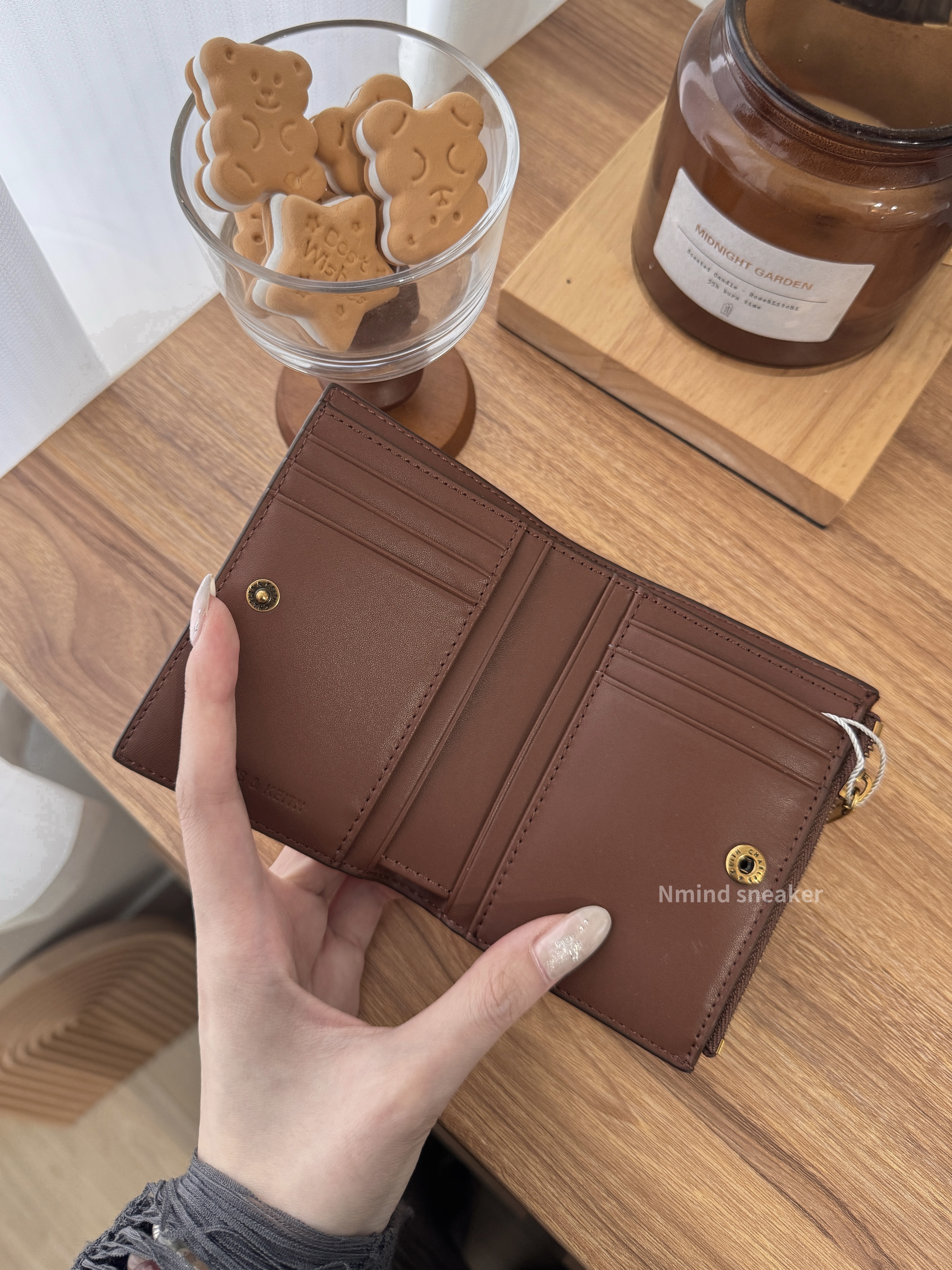 〈韓系歐膩感🤎〉Charles&Keith 小CK Harmonee 拉鍊 短錢包 兩色
