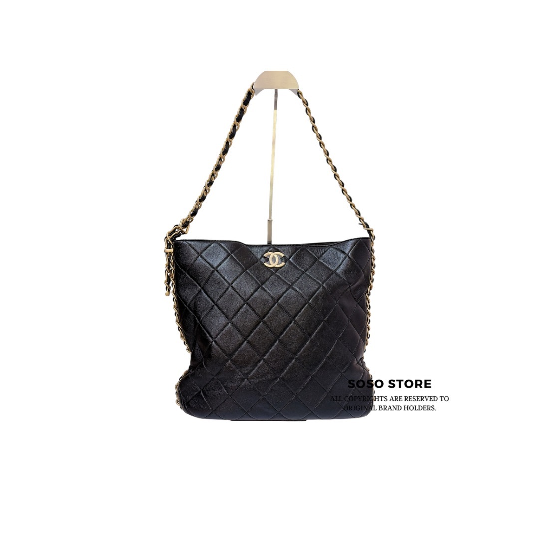 Chanel Leather Hand Bag - Black / GHW