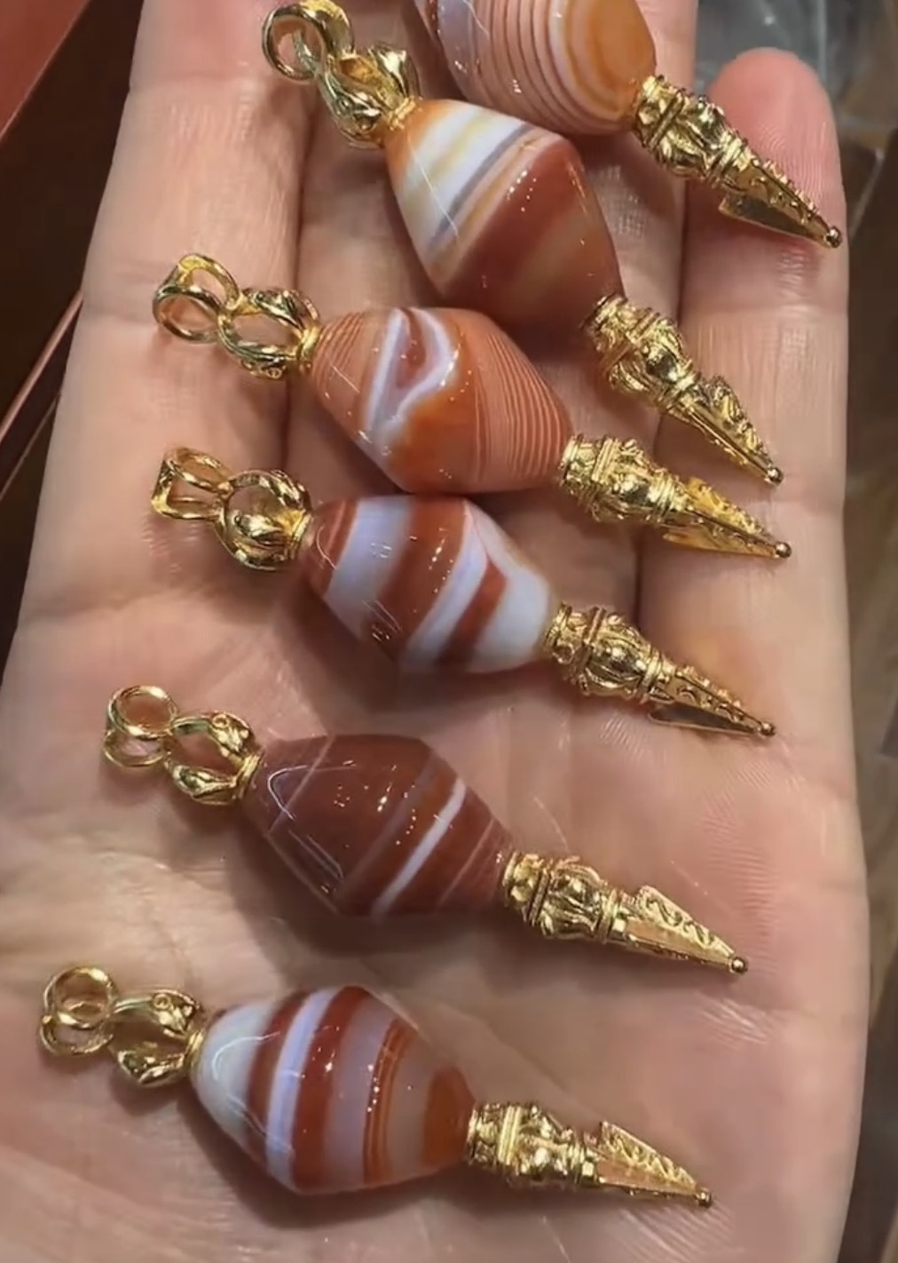 (預訂) 福 - 紅纏絲瑪瑙金剛杵(3年效)