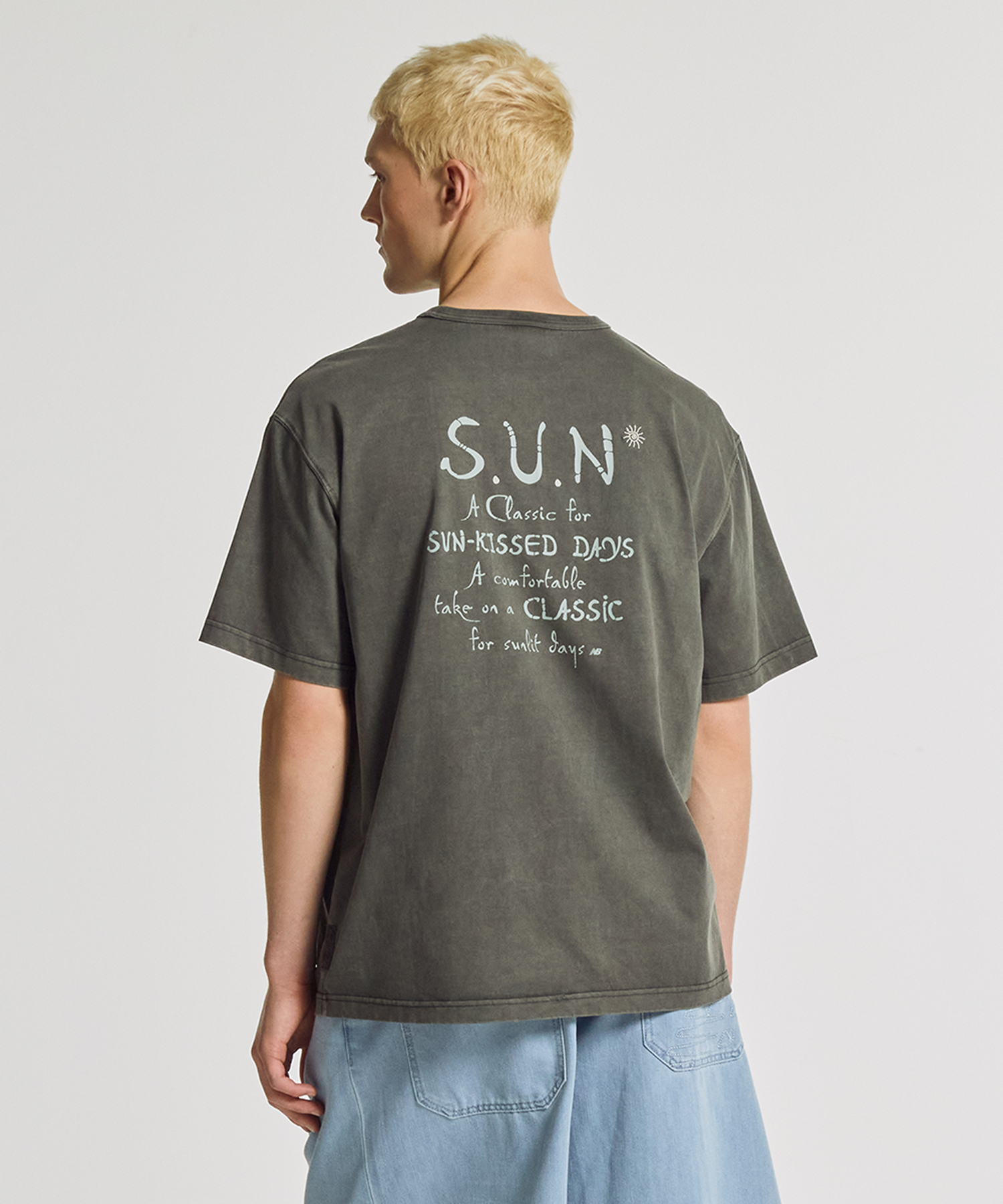 韓國代購 NEW BALANCE UNI Sun-Kissed Graphic Tee