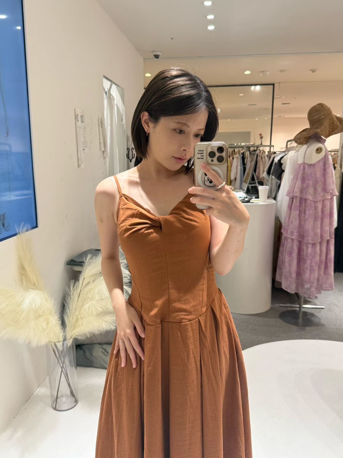 桃心領扭結造型細肩帶澎澎裙擺長洋裝 / 2色
