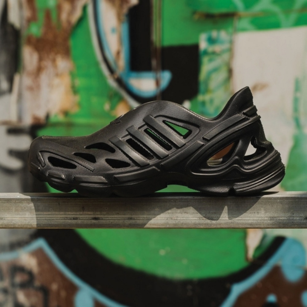ADIDAS 涼鞋 ADIFOM SUPERNOVA 全黑 套入式 防水 膠鞋 女 IF3915