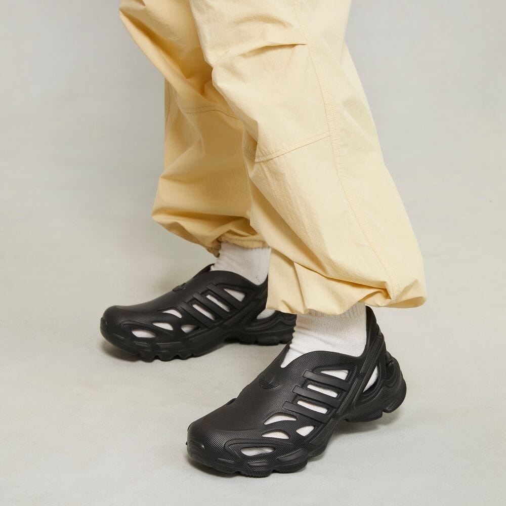 ADIDAS 涼鞋 ADIFOM SUPERNOVA 全黑 套入式 防水 膠鞋 女 IF3915
