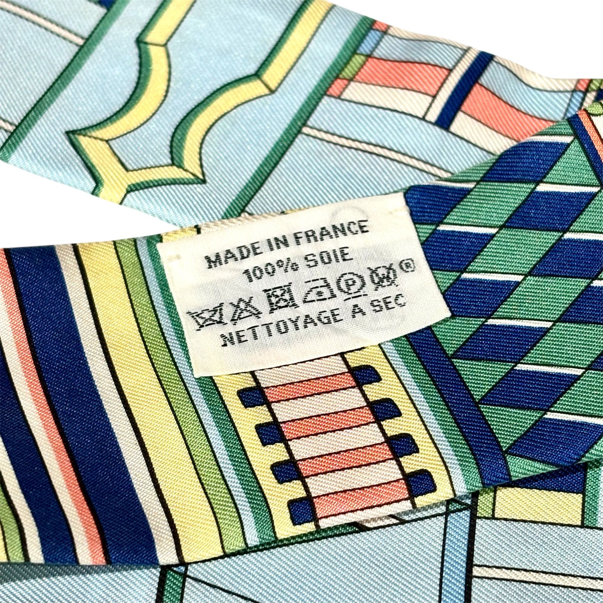 全新HERMES TWILLY 藍色/粉紅色VOLTES ET PIROUETTES #BRAND NEW #香榭站正品