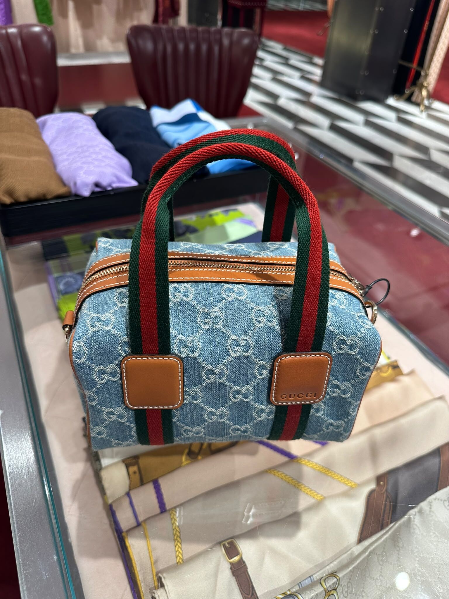 LYS02142 Gucci Mini GG Handbag