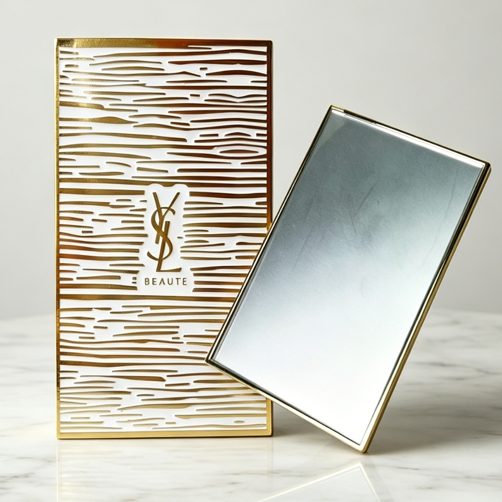 YSL 2025 聖誕限量鏡子
