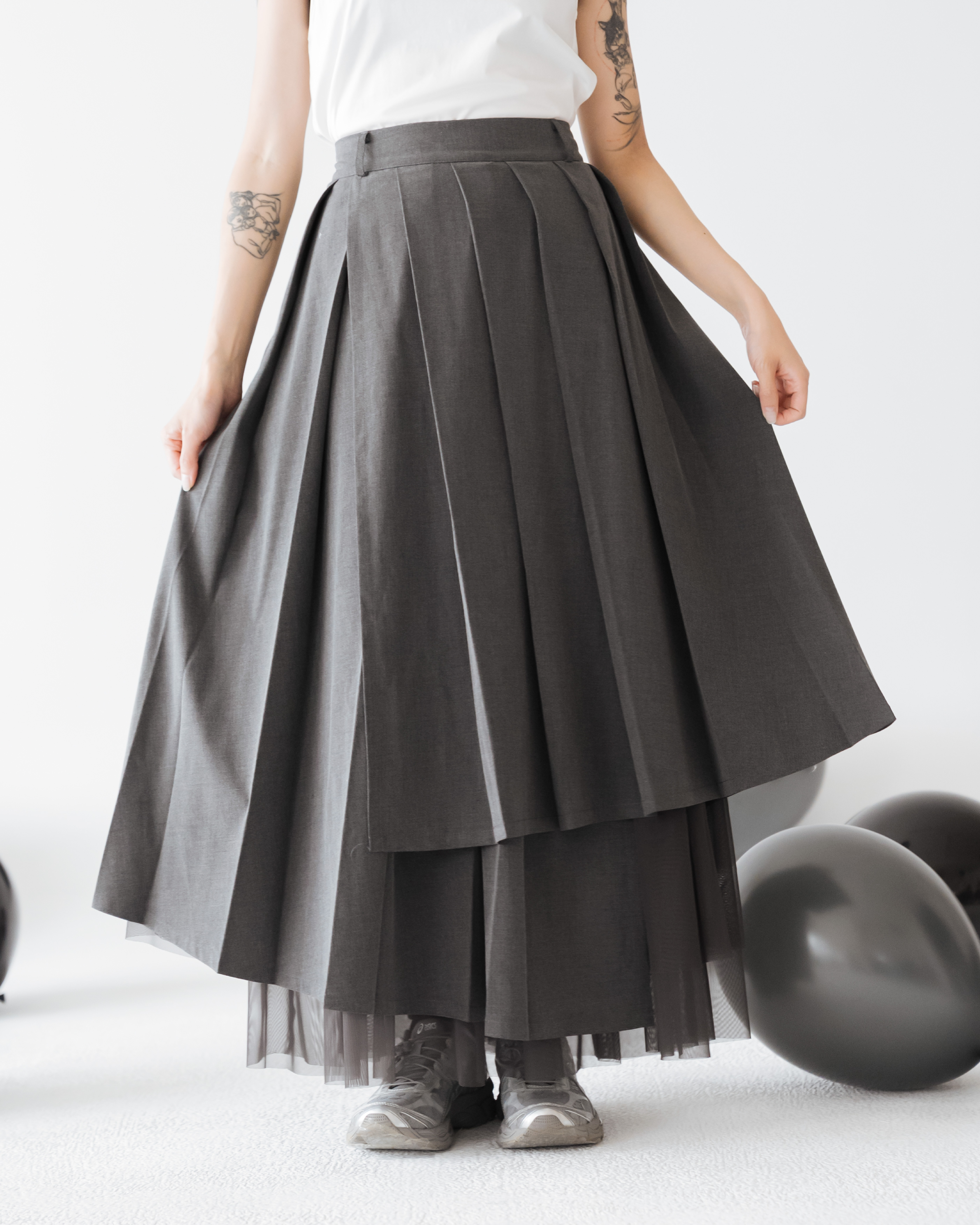【 Kiki.co made 】Tiered Mesh Pleated  Skirt - Grey