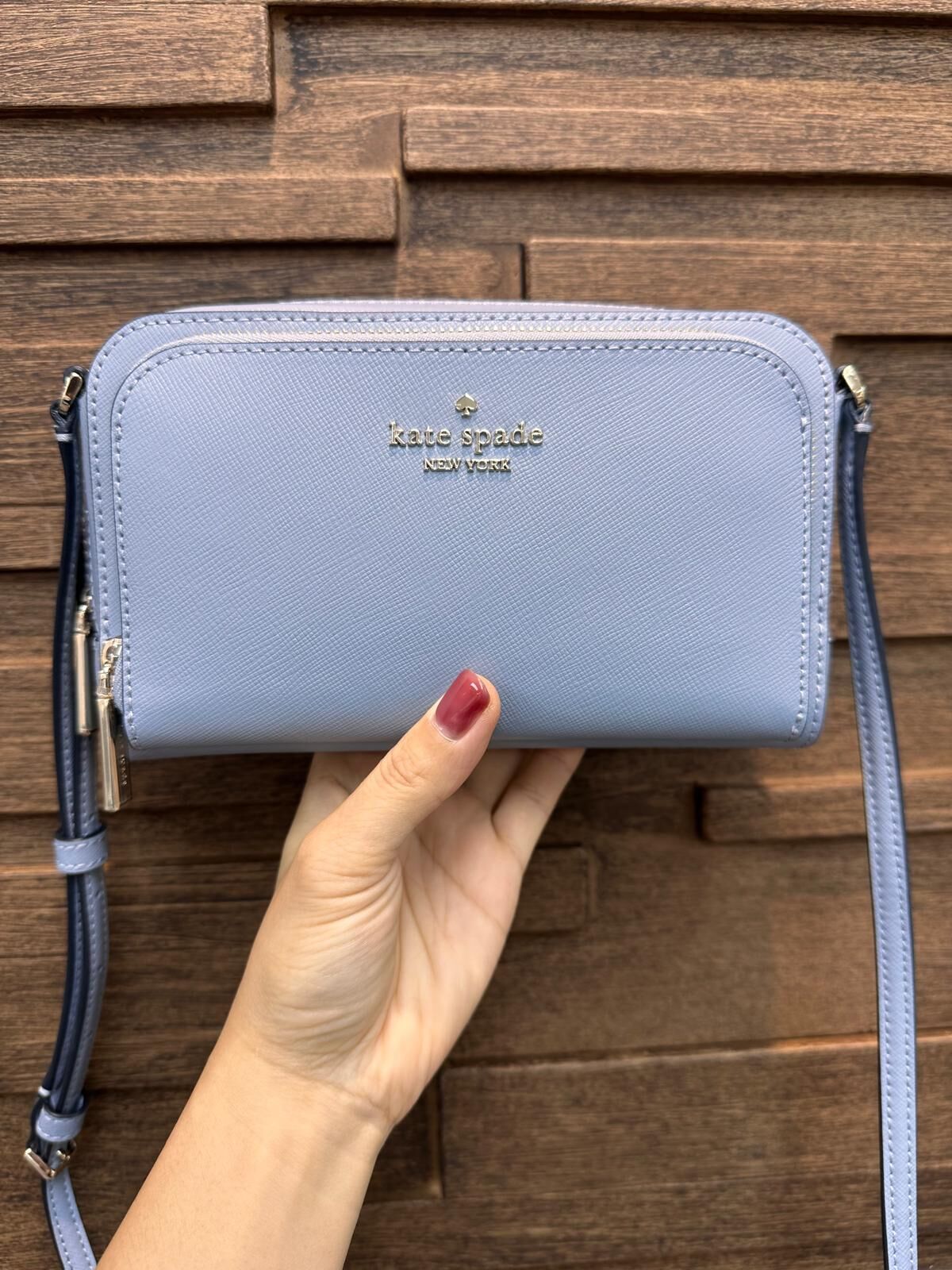 LYS01951 Kate Spade 防刮皮雙層斜揹袋 - 淺藍色
