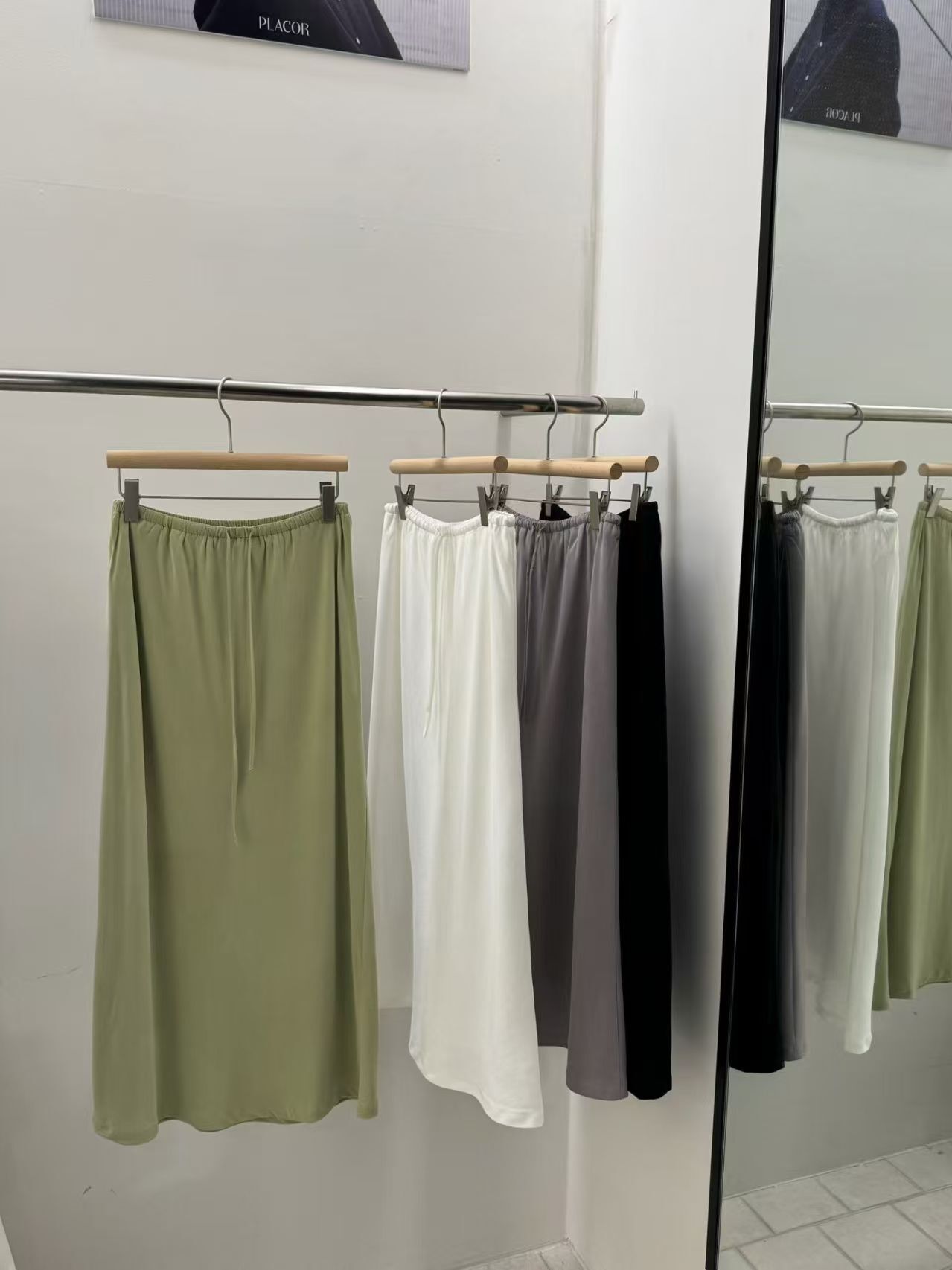 PR6327 絲滑親膚抽繩半長裙
