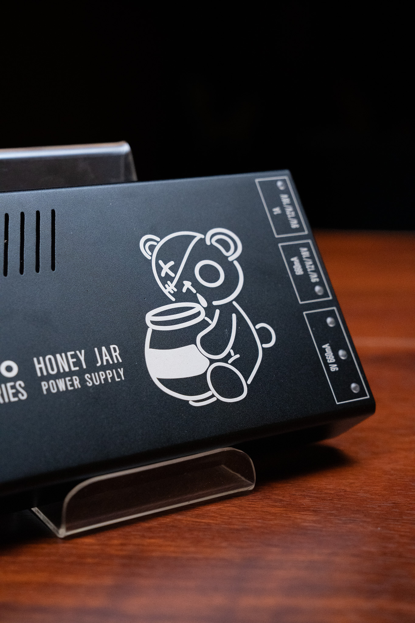 Teddy’s Note Σ: SERIES Honey Jar 電源供應器