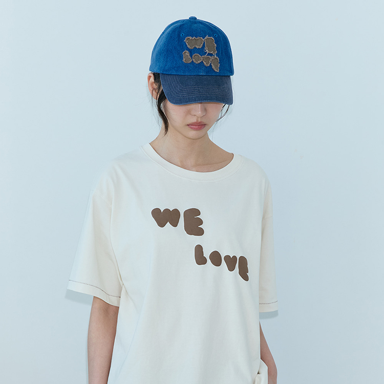 韓國 ooowl 外縫線泡泡文字踢 WE LOVE BOLD 米色