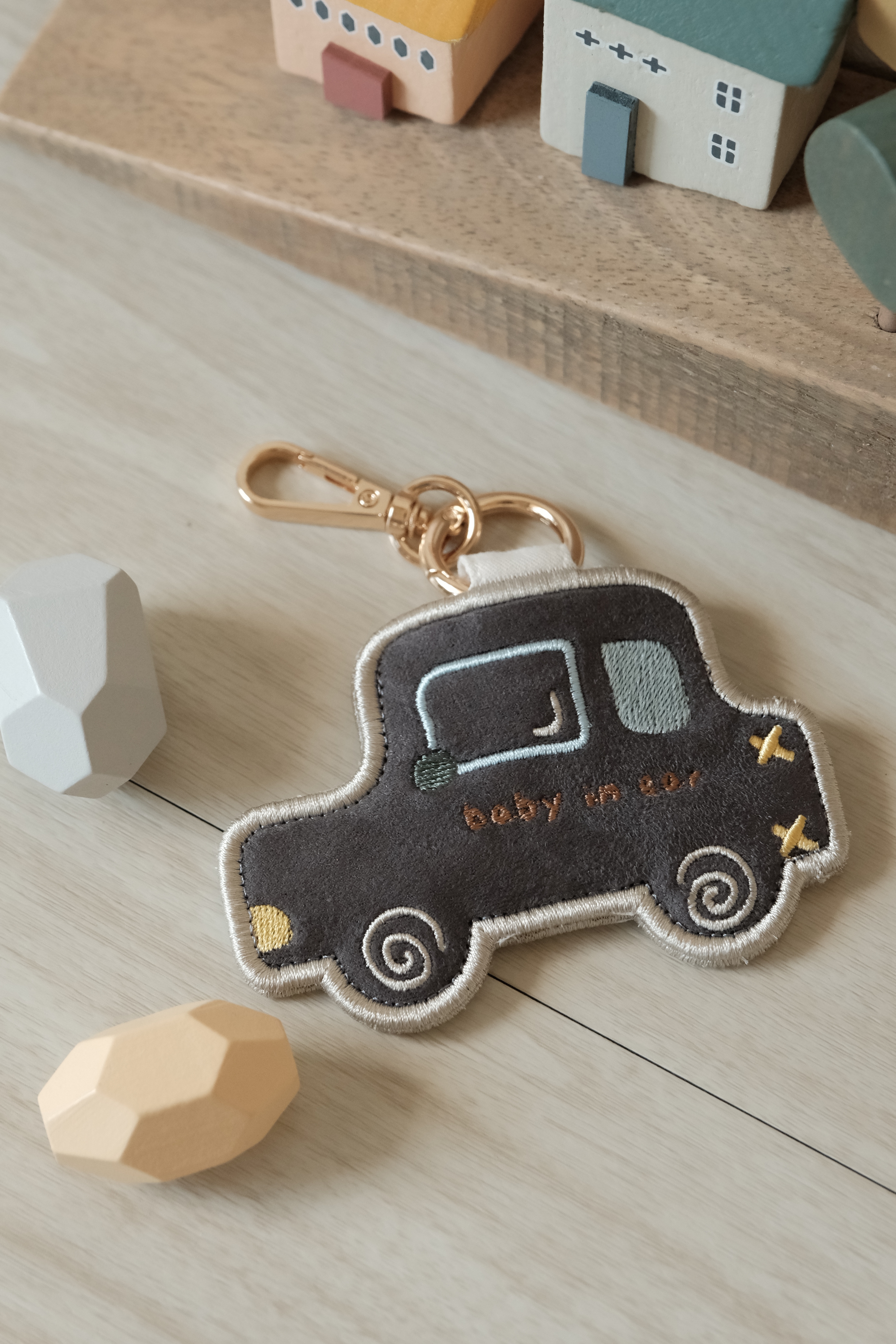Hi Y.P store-刺繡鑰匙圈-獨家設計-寶貝的小汽車-深藍