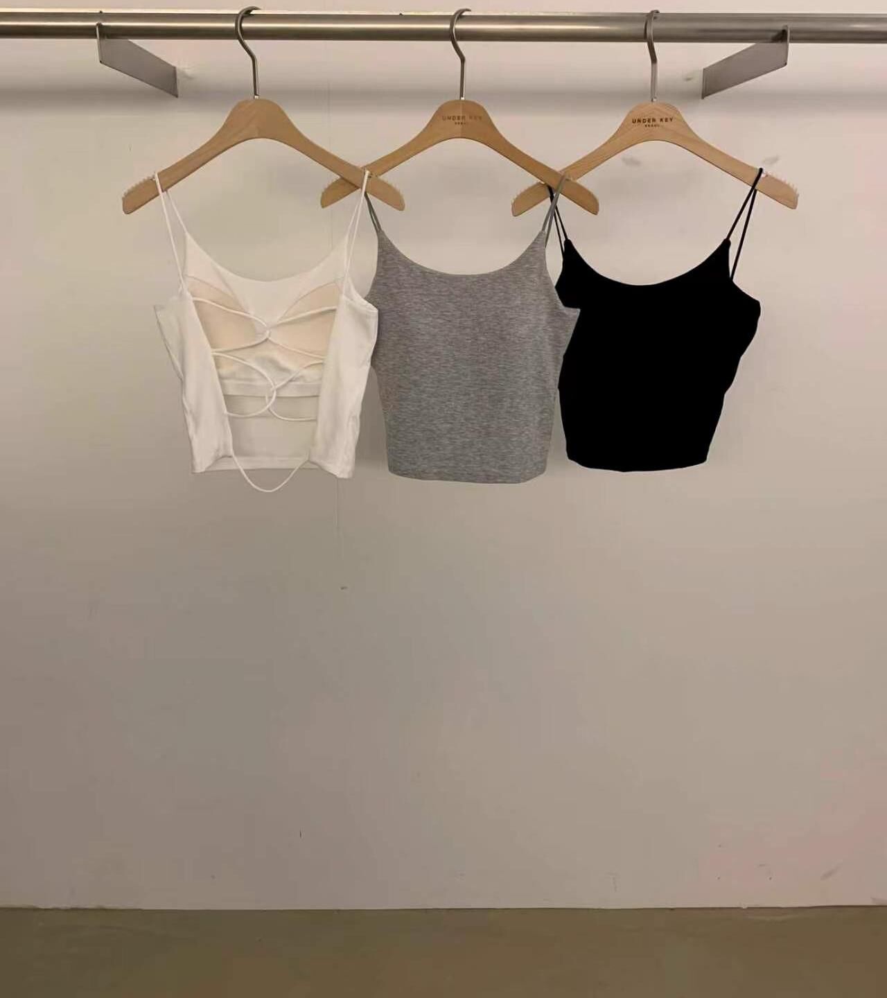 UK6327 小性感大露背吊帶Bra Top