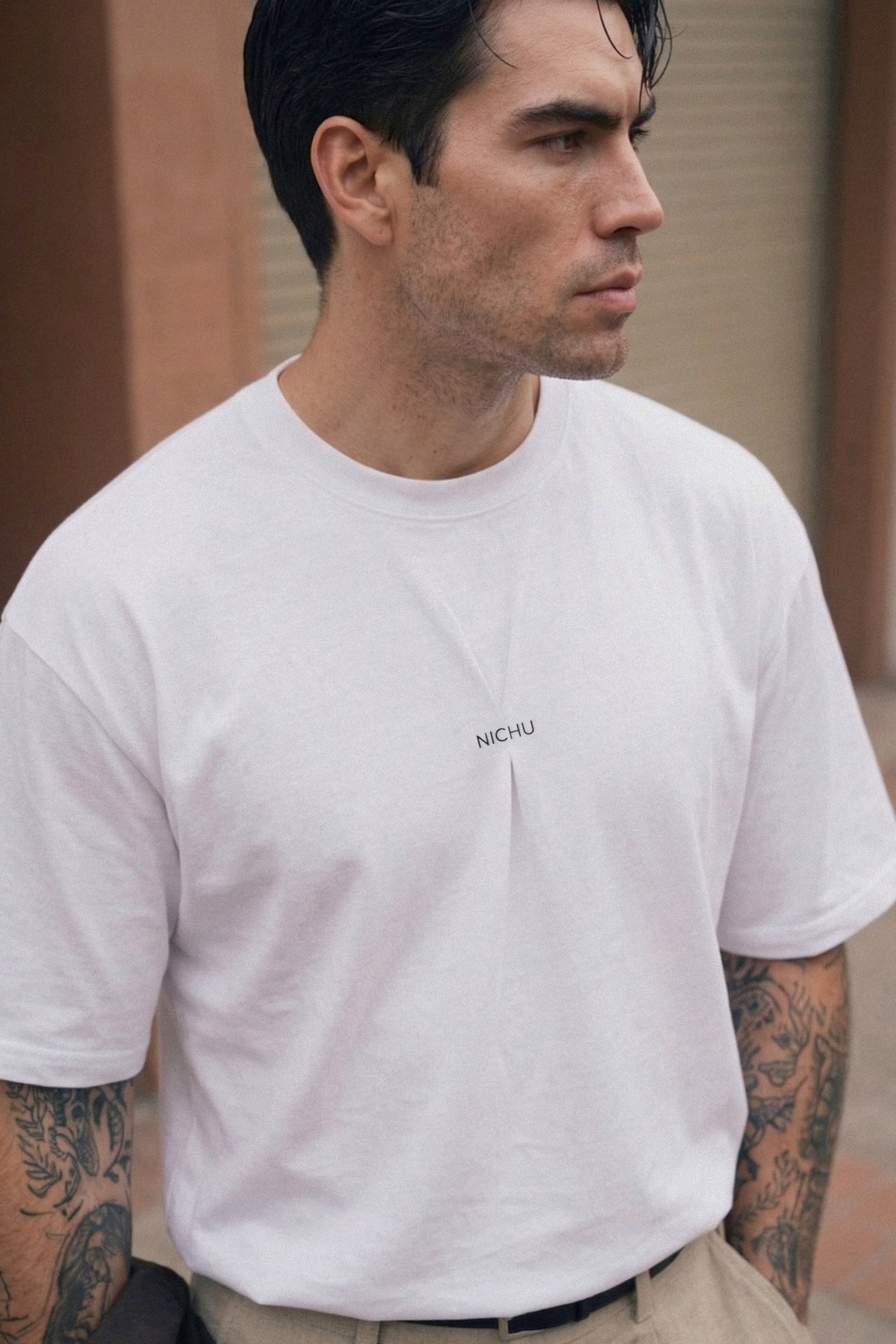 Layered Pleat Line Embroidered T-Shirt (U)