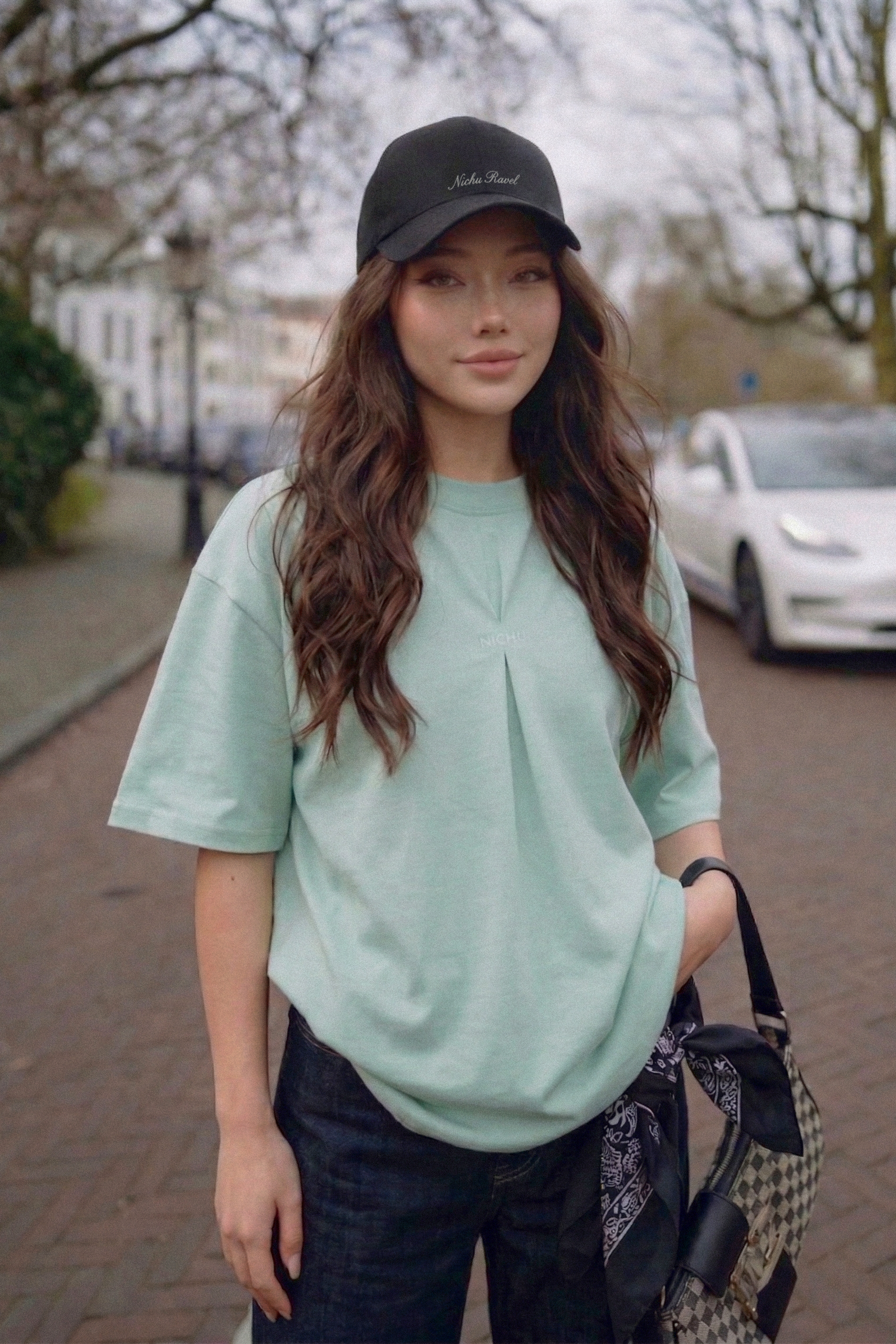 Layered Pleat Line Embroidered T-Shirt (U)