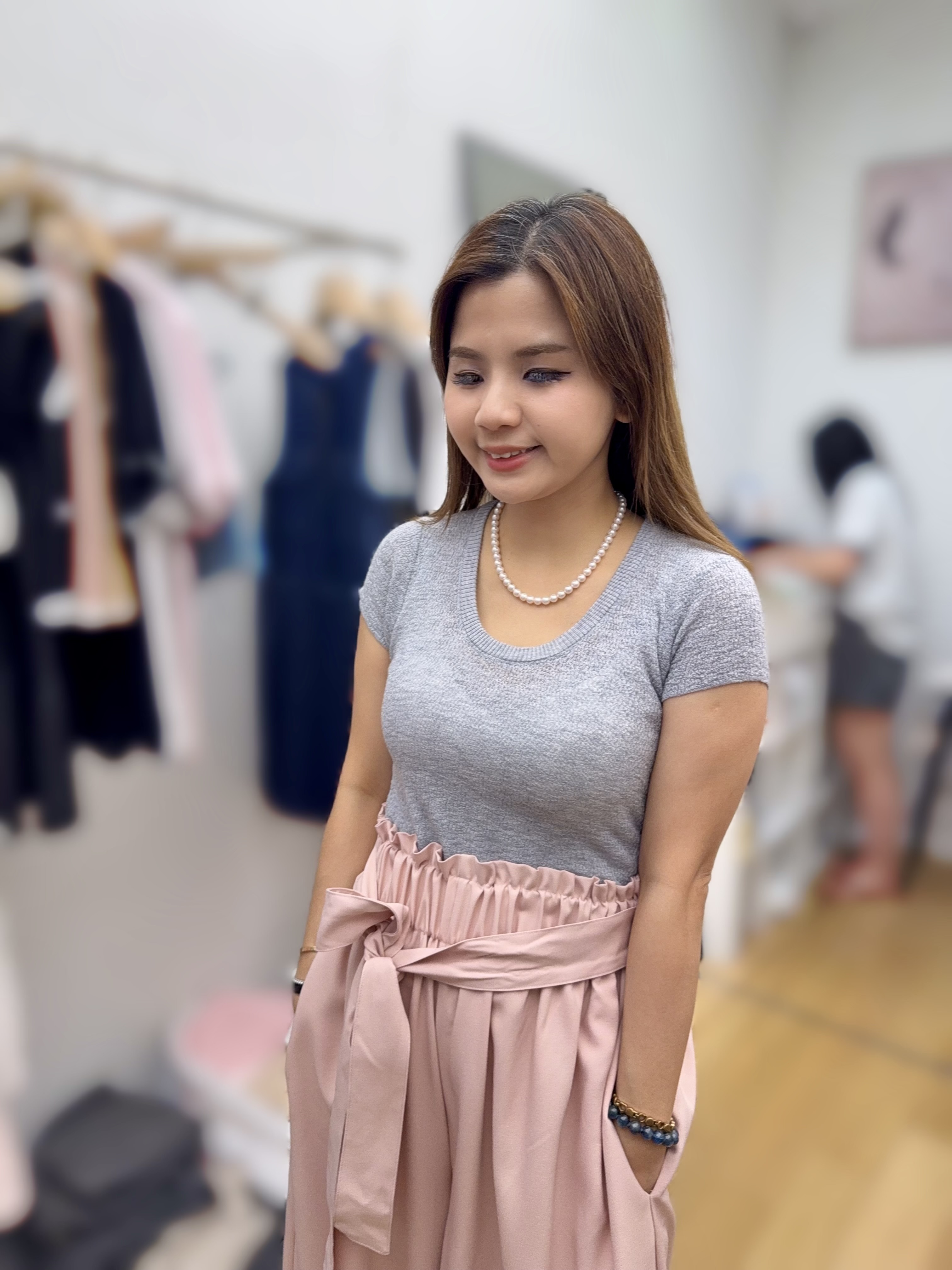 RE32 胸34-42 長22 $339 (一口價)