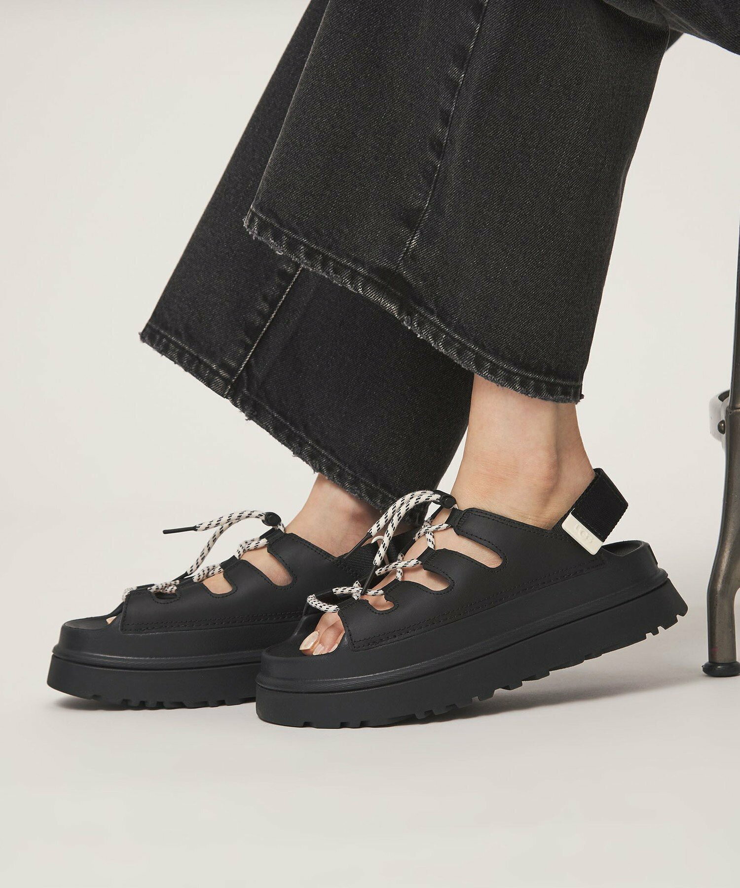 限時折扣預購┃UGG W GoldenGlow Toggle 輕量 厚底 涼鞋