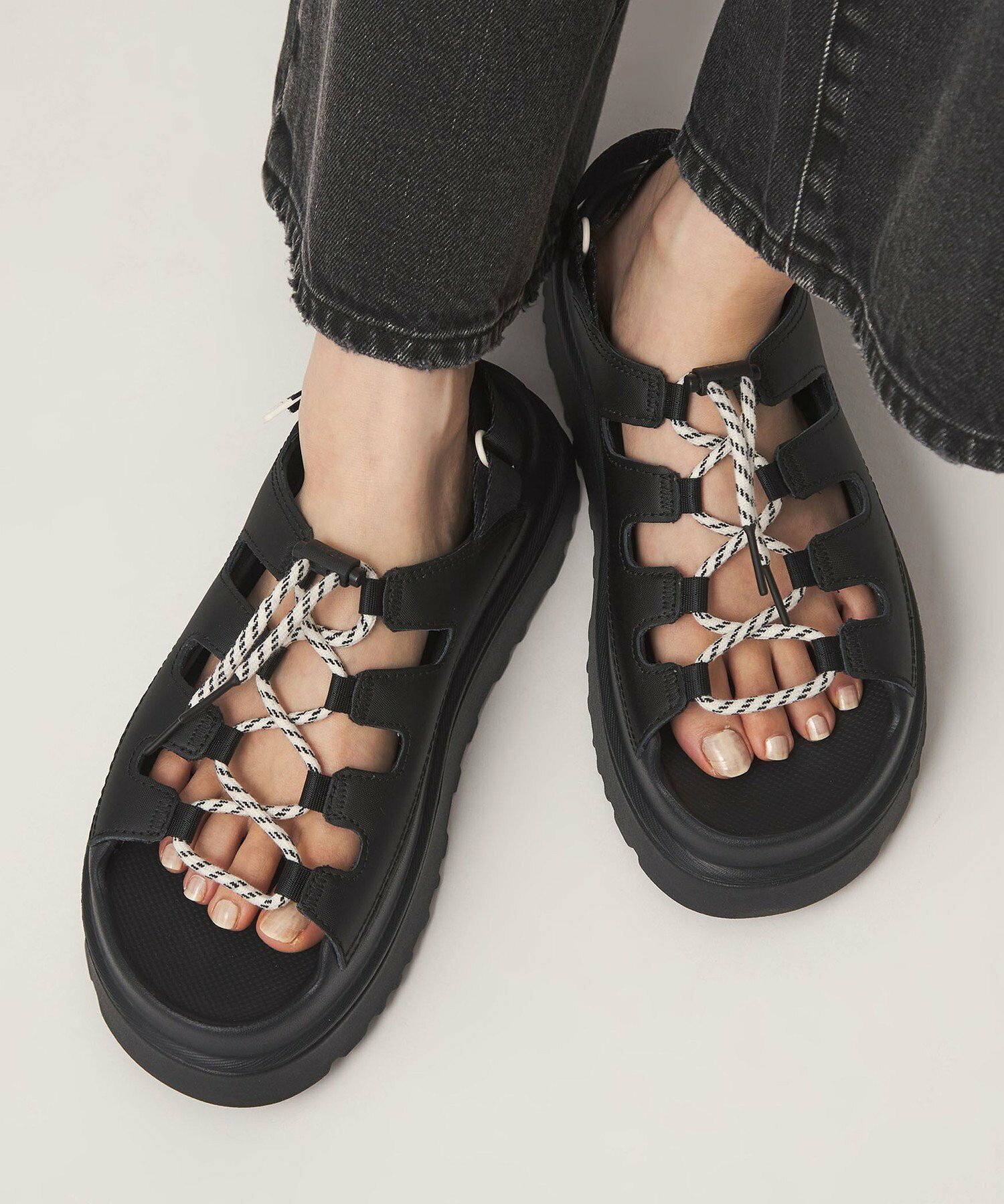 限時折扣預購┃UGG W GoldenGlow Toggle 輕量 厚底 涼鞋