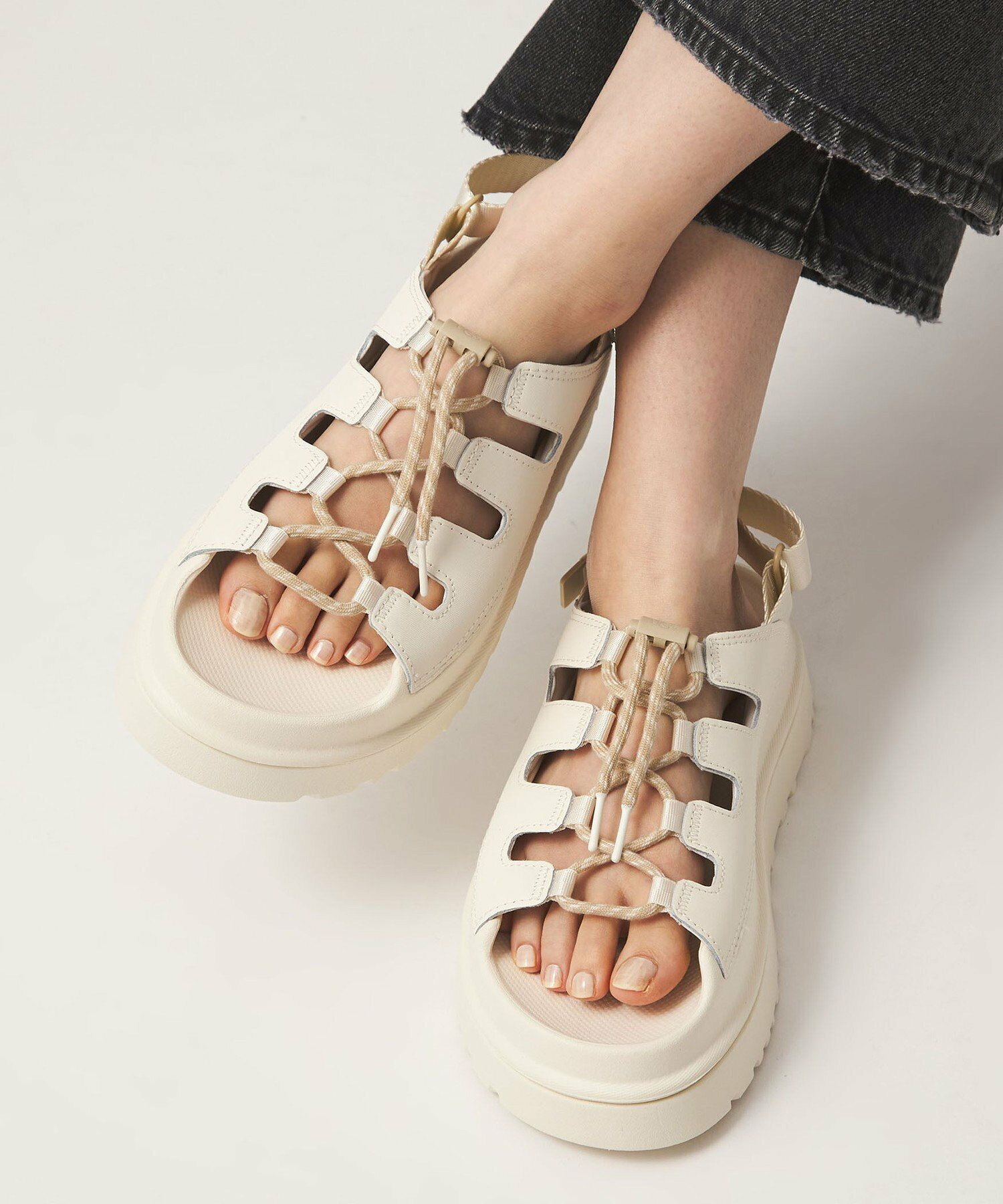 限時折扣預購┃UGG W GoldenGlow Toggle 輕量 厚底 涼鞋