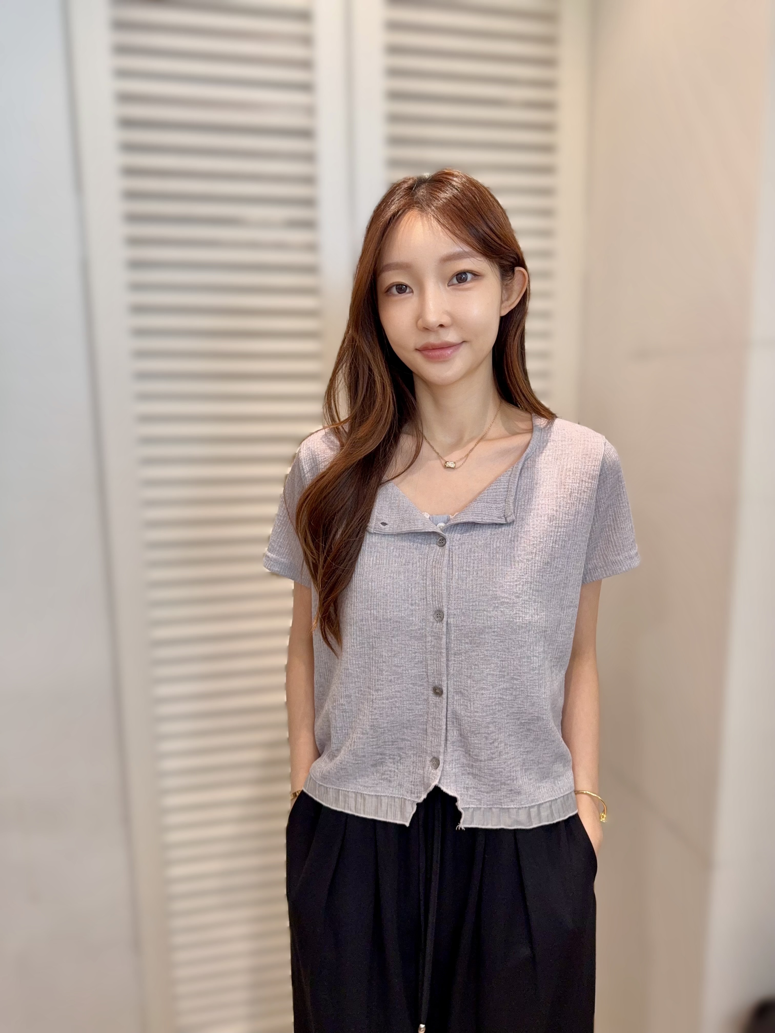 F10 胸43 長21 $399 (一口價)