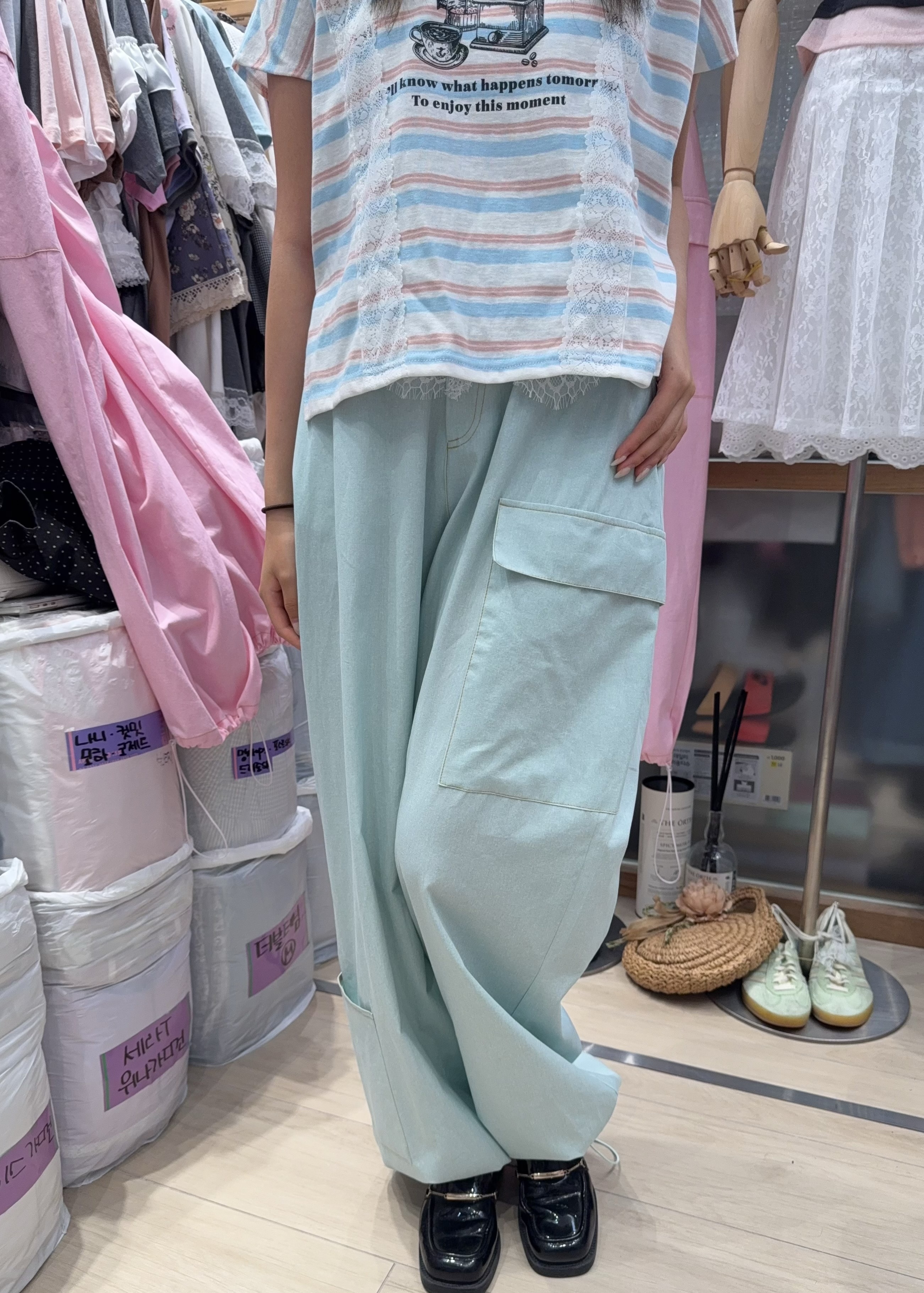 MC31  橡根褲 腰26-36  HIP 42 長43 $539 (一口價)
