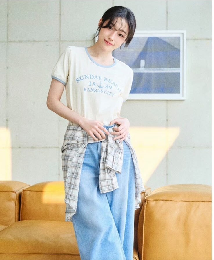 LE09 S:胸36 長21.5 M:胸37 長22 $229