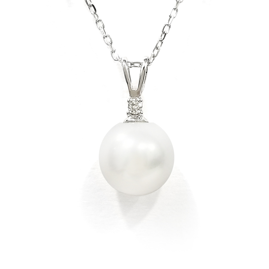 18K White Gold Natural Diamond Pearl  Necklace