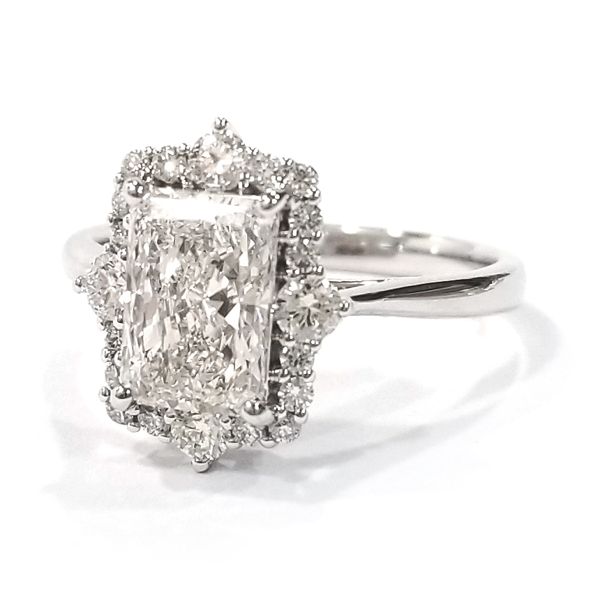 14K White Gold 1ct  Lab Grown Radiant Shape Diamond Ring