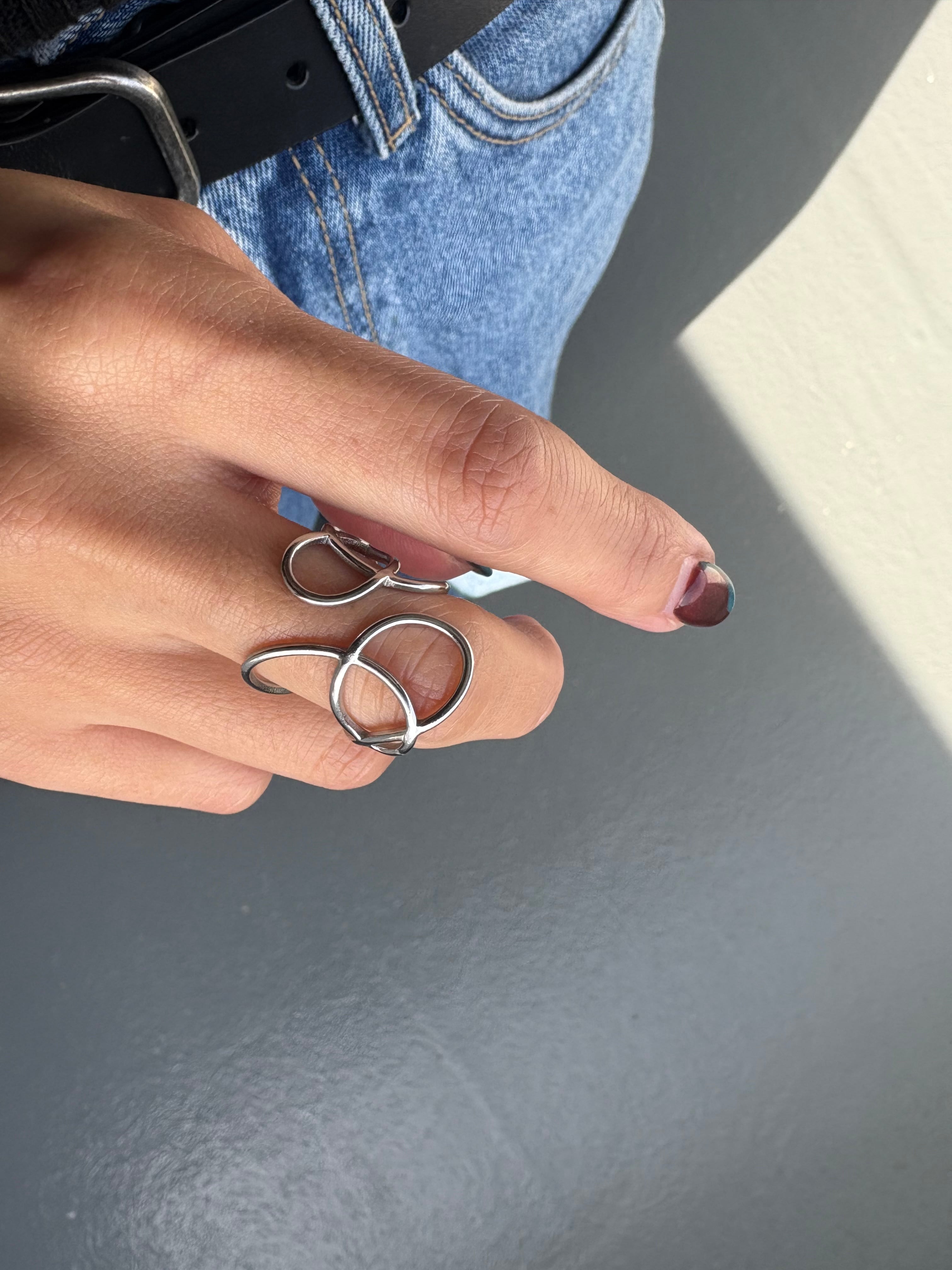 loop art ring
